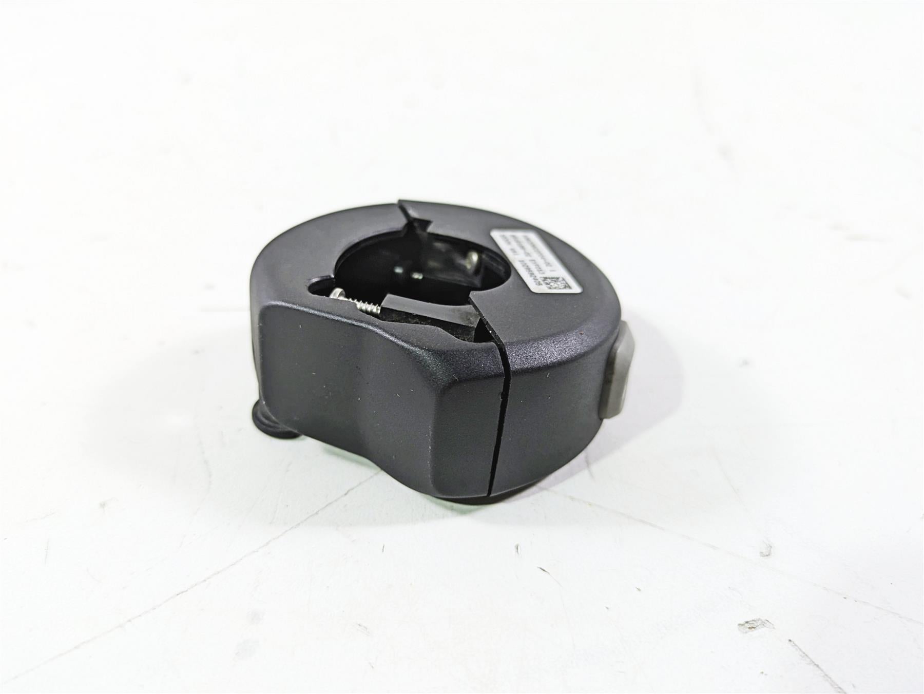 2016 BMW R1200GS GSW K50 Right Hand Control Switch 61318567720 {{ shop.shopifyCountryName }} - Mototech271