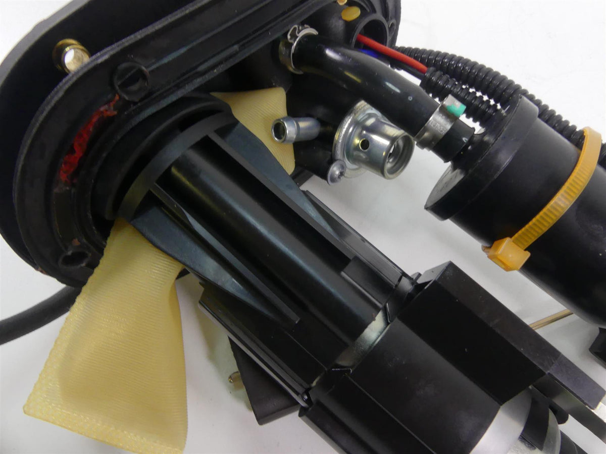 2021 Aprilia Tuono 660 RS660 Fuel Gas Petrol Pump & Level Sending Unit 2D000547 {{ shop.shopifyCountryName }} - Mototech271