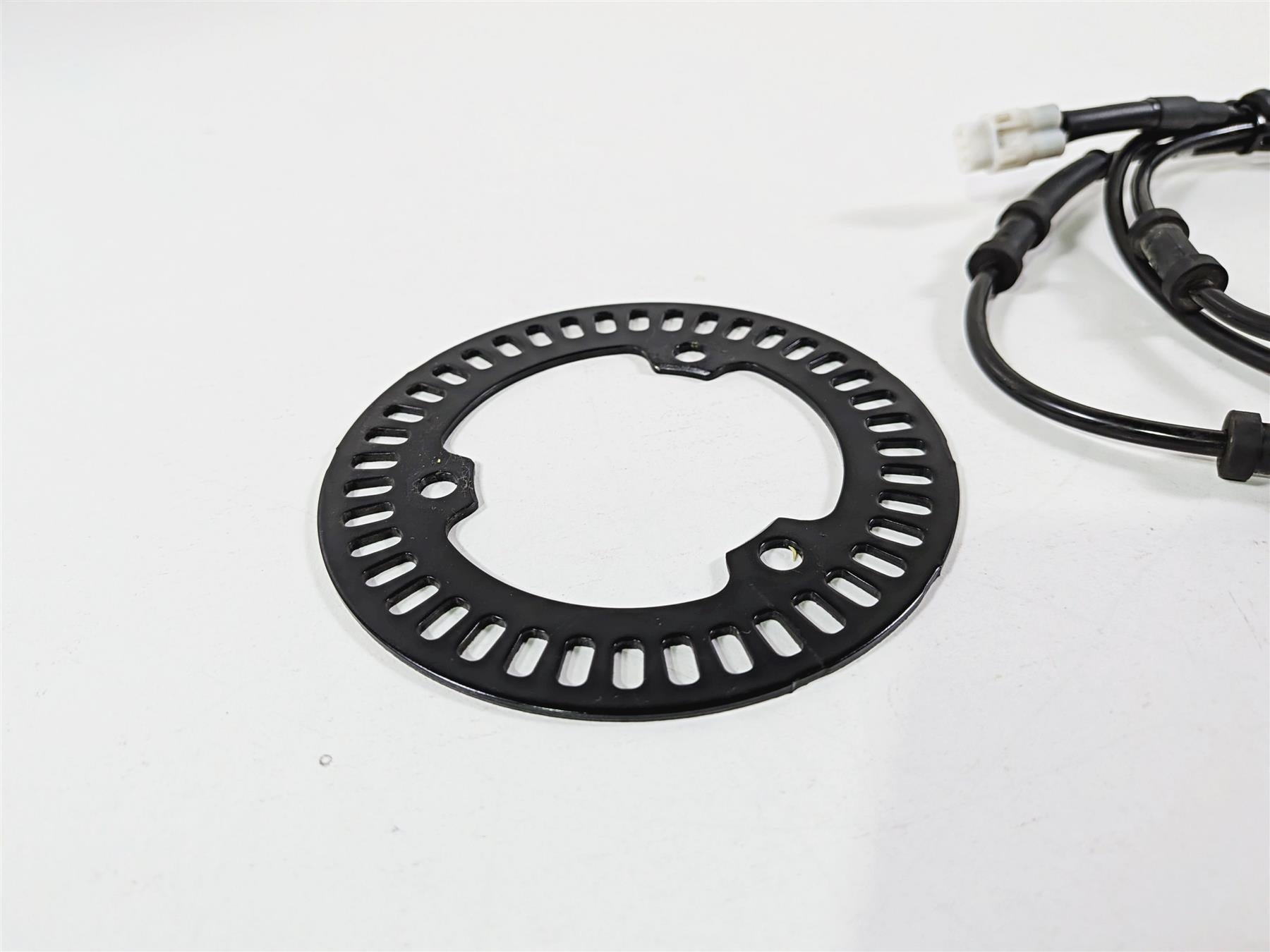 2025 Yamaha YZF R7 Front Abs Brake Wheel Speed Sensor BEB-85970-00-00 {{ shop.shopifyCountryName }} - Mototech271