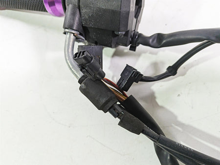2008 Suzuki GSXR600 Right Hand Start Kill Throttle Control Switch 37200-21H01 {{ shop.shopifyCountryName }} - Mototech271
