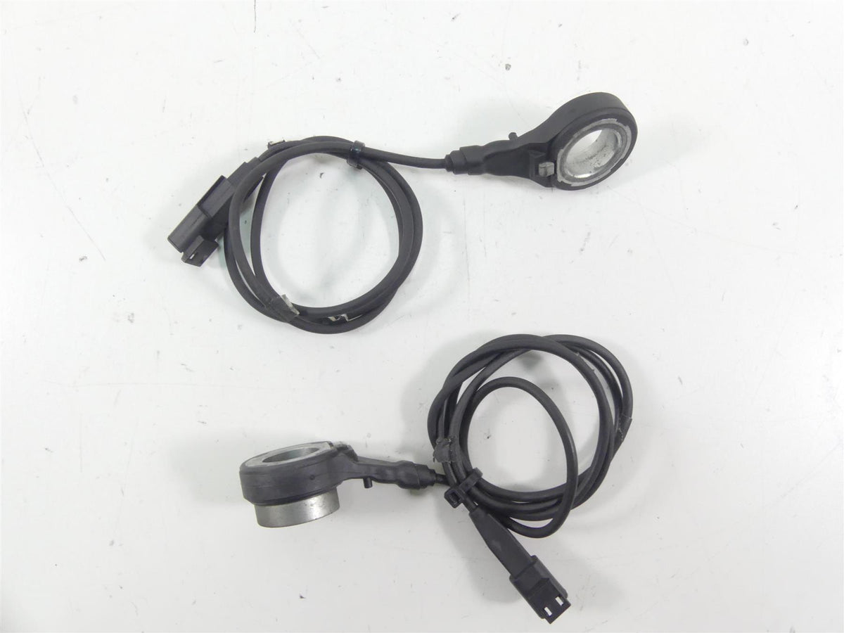2015 Harley FLD Dyna Switchback Abs Brake Wheel Speed Sensor Set 40682-12 {{ shop.shopifyCountryName }} - Mototech271