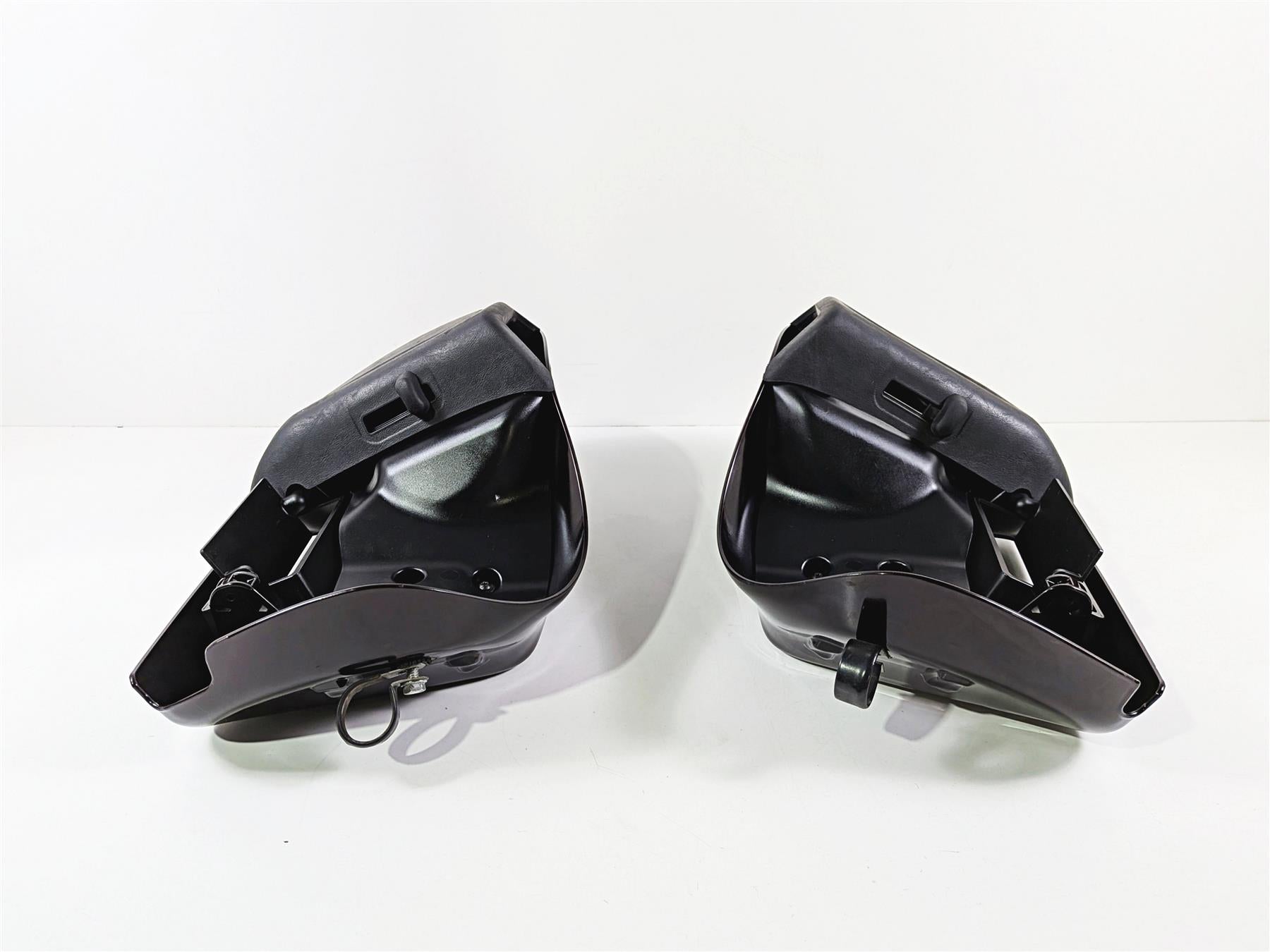 2014 Harley Touring FLHTK Electra Glide Lower Leg Fairing Cover Set 57100112-Mototech271