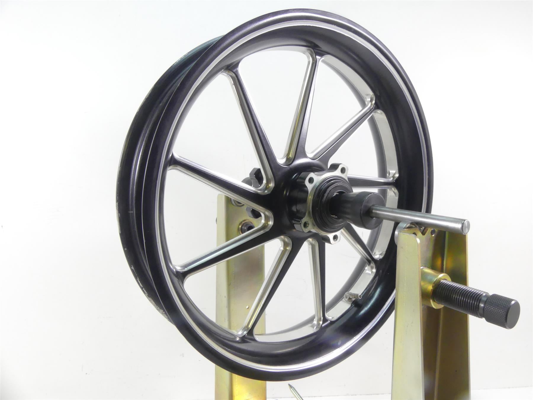 2015 Ducati Diavel Carbon Red Front Wheel Rim 17x3.5 - Read 50121461B {{ shop.shopifyCountryName }} - Mototech271