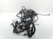 Load image into Gallery viewer, 2009 Harley FLHTCU SE4 CVO E-Glide Main Wiring Harness Loom Abs -No Cut 70973-09 | Mototech271
