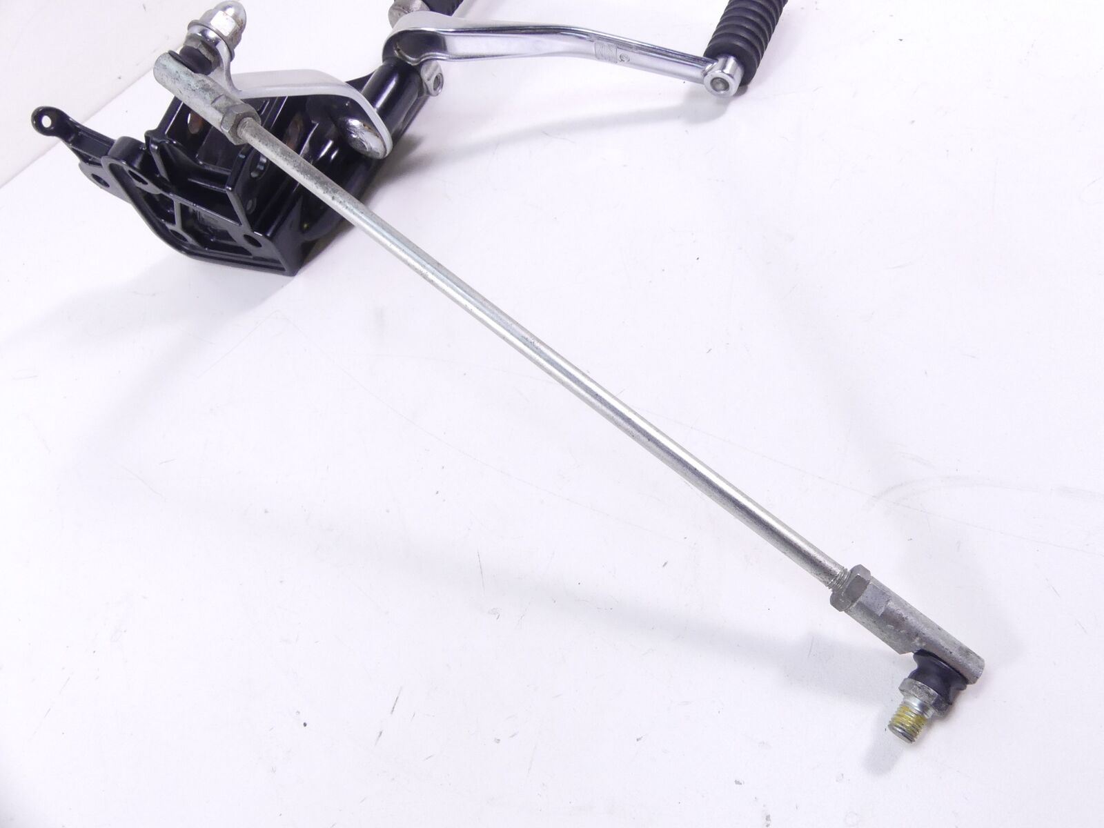2014 Harley FXSB Softail Breakout Left Rider Foot Peg & Shifter 33683-07A {{ shop.shopifyCountryName }} - Mototech271