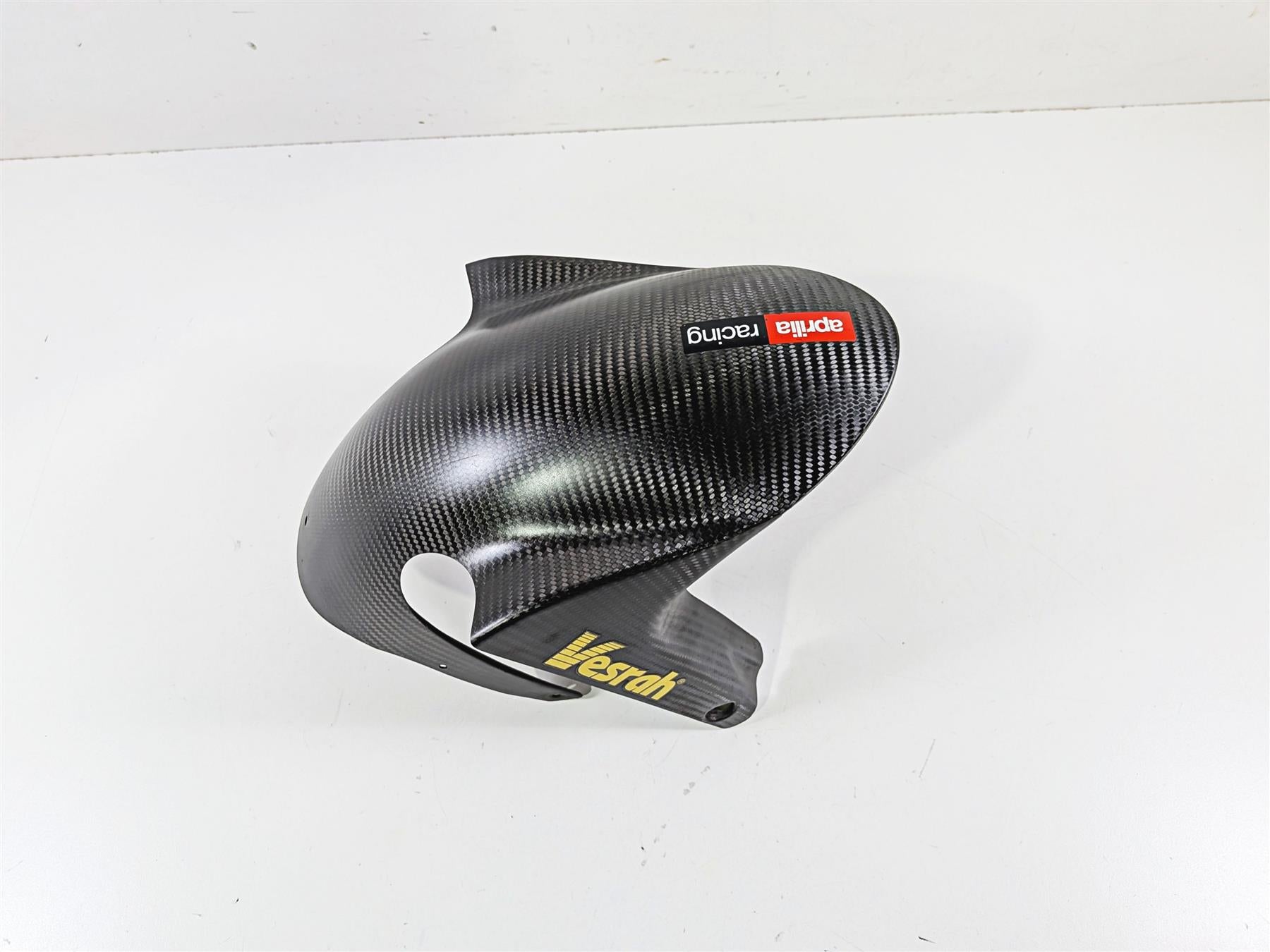 2018 Aprilia RSV4 RR Oem Front Carbon Fender Guard 894988