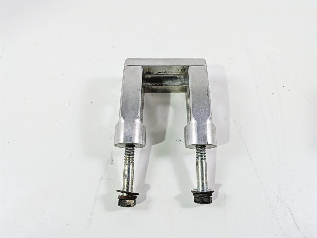 2002 Indian Spirit Deluxe Handlebar Riser Holder 39-047 39-048 {{ shop.shopifyCountryName }} - Mototech271