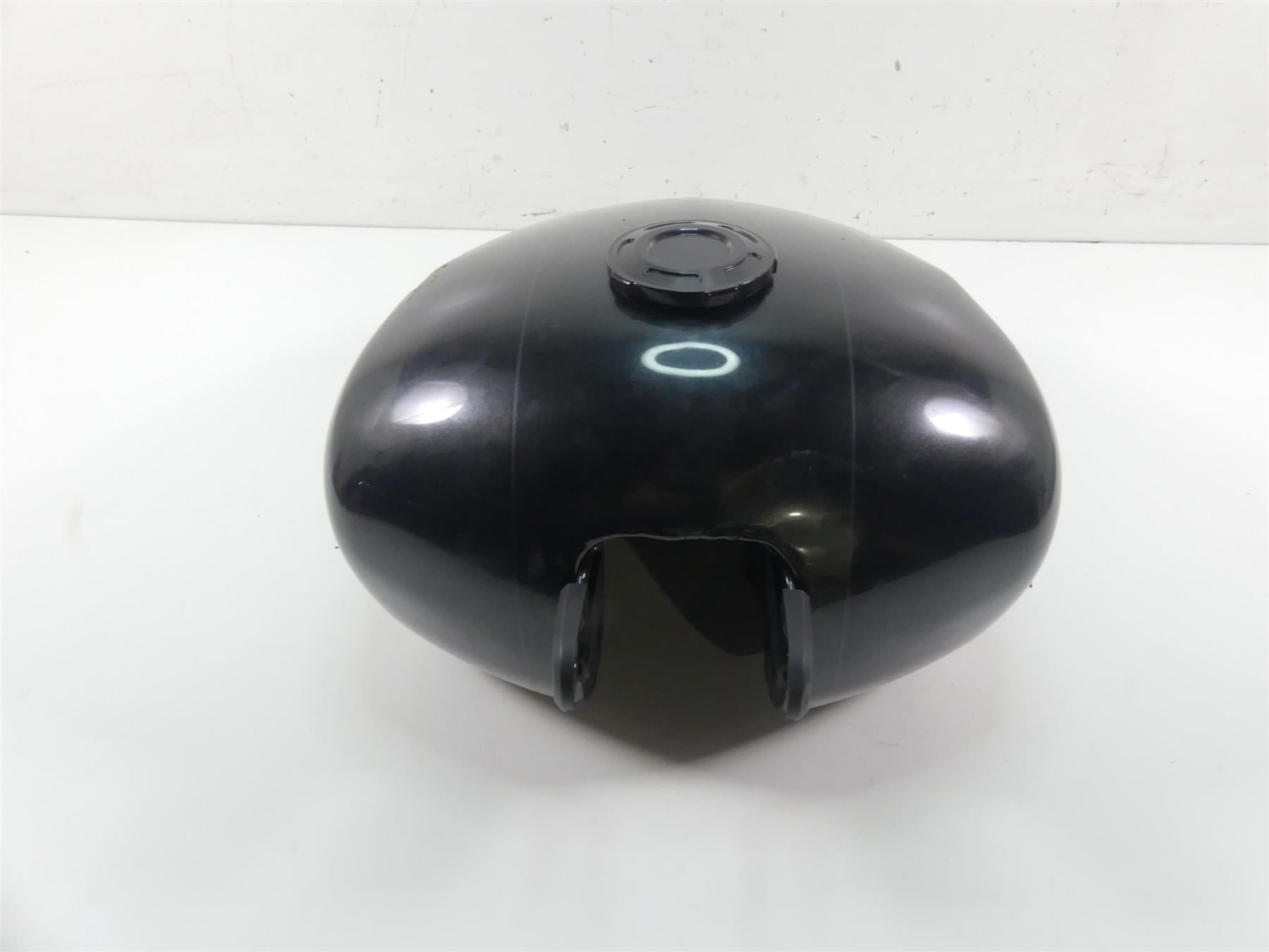 2018 Harley FXBRS Softail Breakout Fuel Gas Petrol Tank -Dented 61000673 {{ shop.shopifyCountryName }} - Mototech271