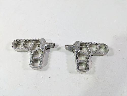 2014 Harley FXDL Dyna Low Rider Joker Machine Serrated Heel Footpegs 08-62-1 | Mototech271