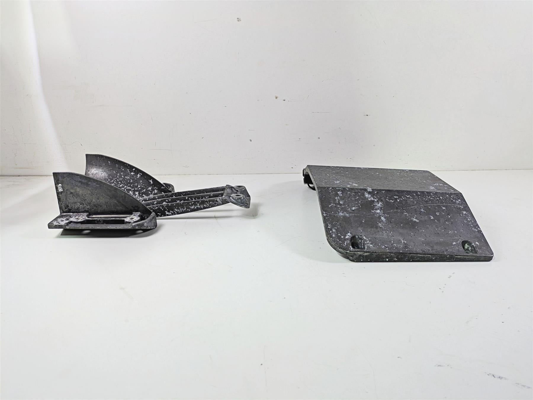 2019 Yamaha VX Cruiser HO 1800 Skid Plate Speed Sensor Set F2W-U273B-00-00 {{ shop.shopifyCountryName }} - Mototech271