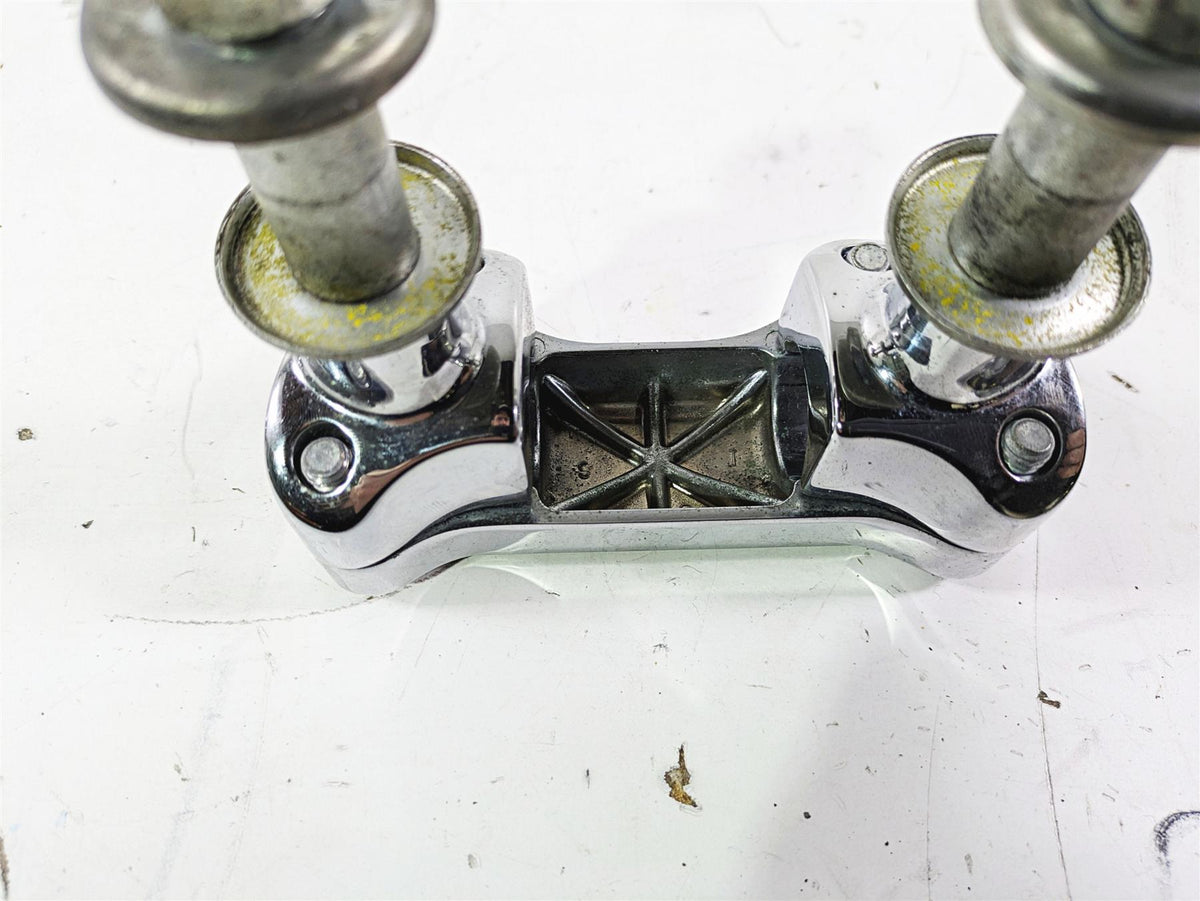 1992 Harley FLSTC Softail Heritage Handlebar Holder Riser Set 56567-86B {{ shop.shopifyCountryName }} - Mototech271