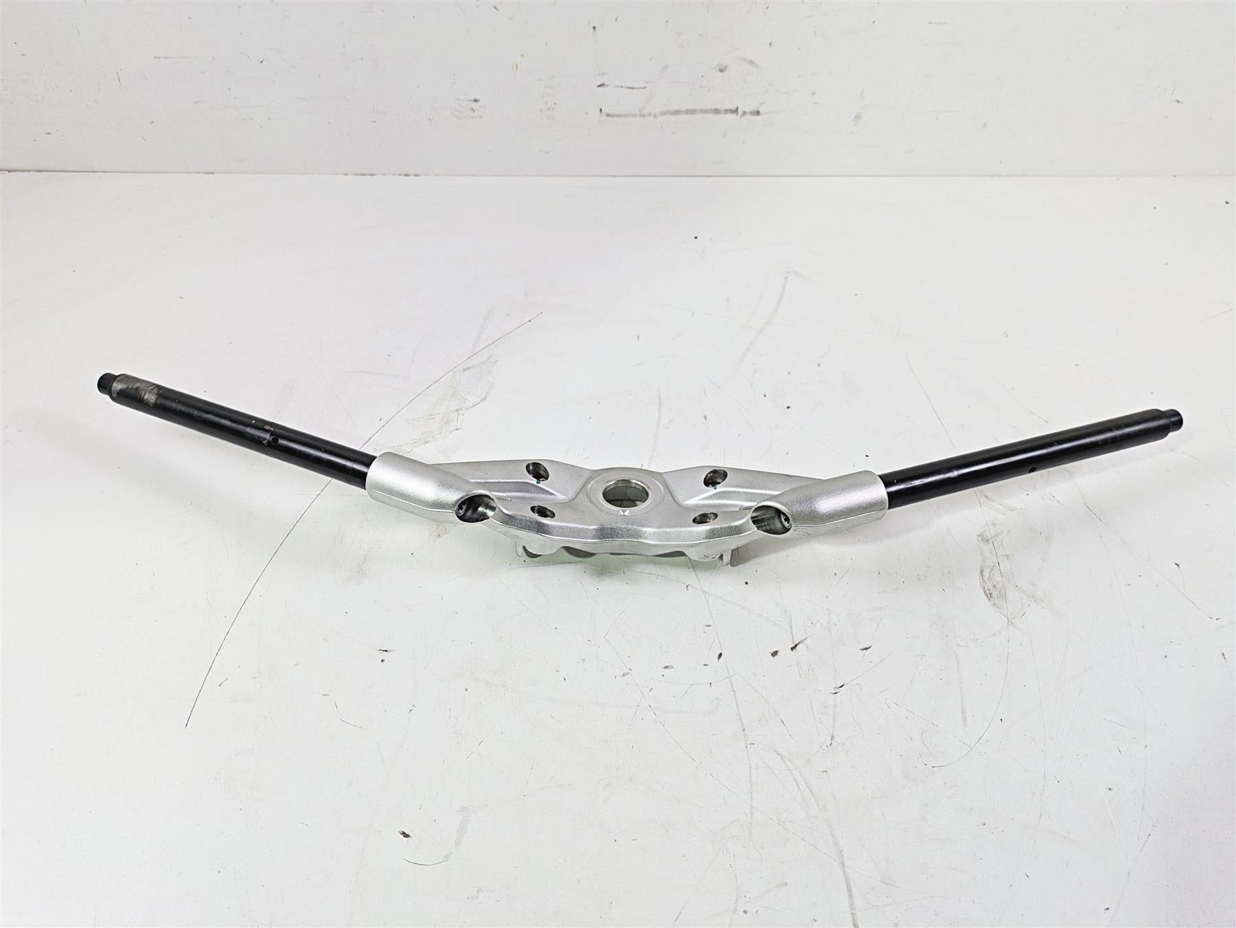 2016 BMW R1200RS K54 Handlebar Handle Bar 8549547 32718549548 {{ shop.shopifyCountryName }} - Mototech271