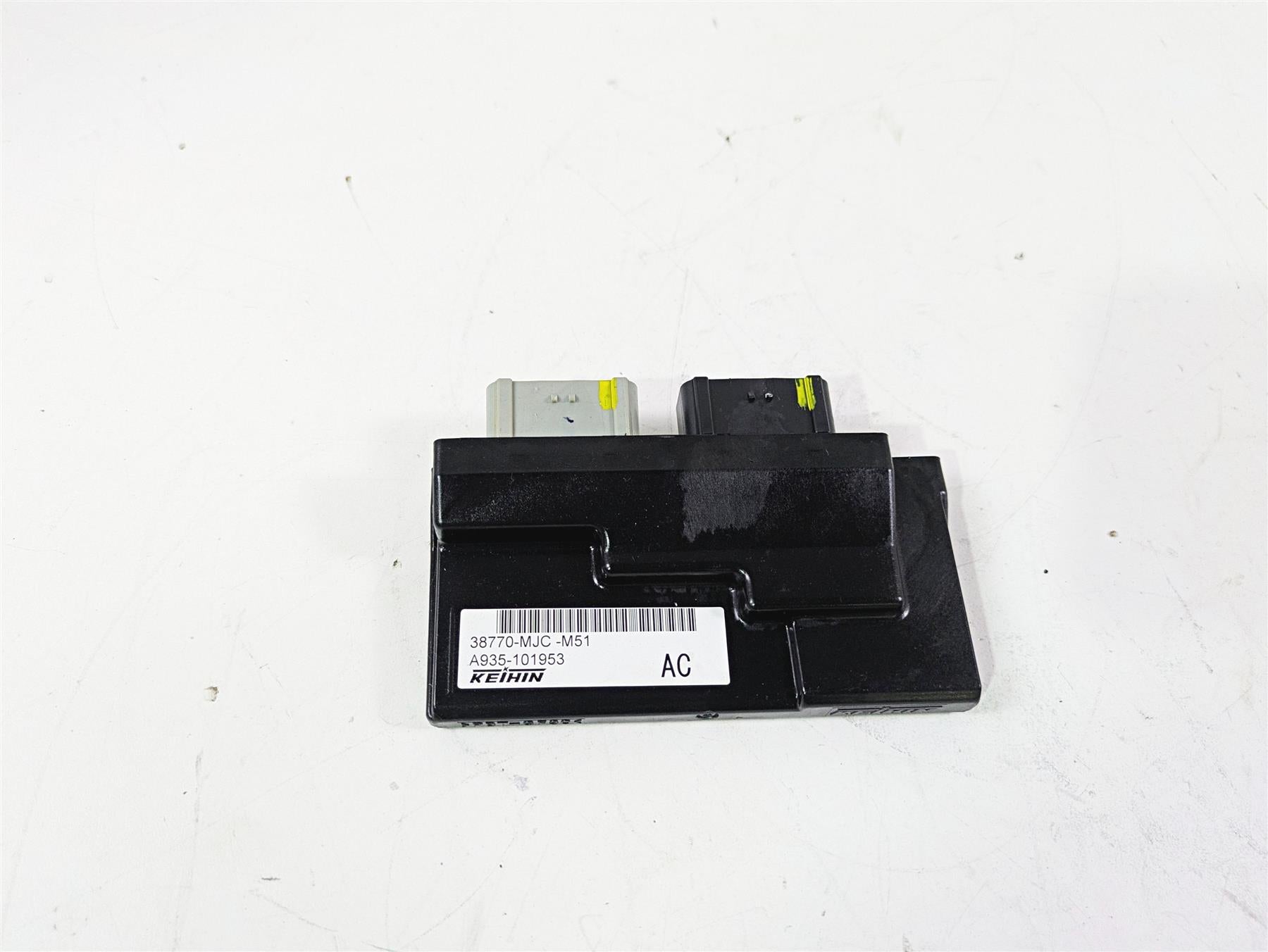2025 Honda CBR600RR Keihin Cdi Ecu Ecm Engine Control Module 38770-MJC-M51 {{ shop.shopifyCountryName }} - Mototech271