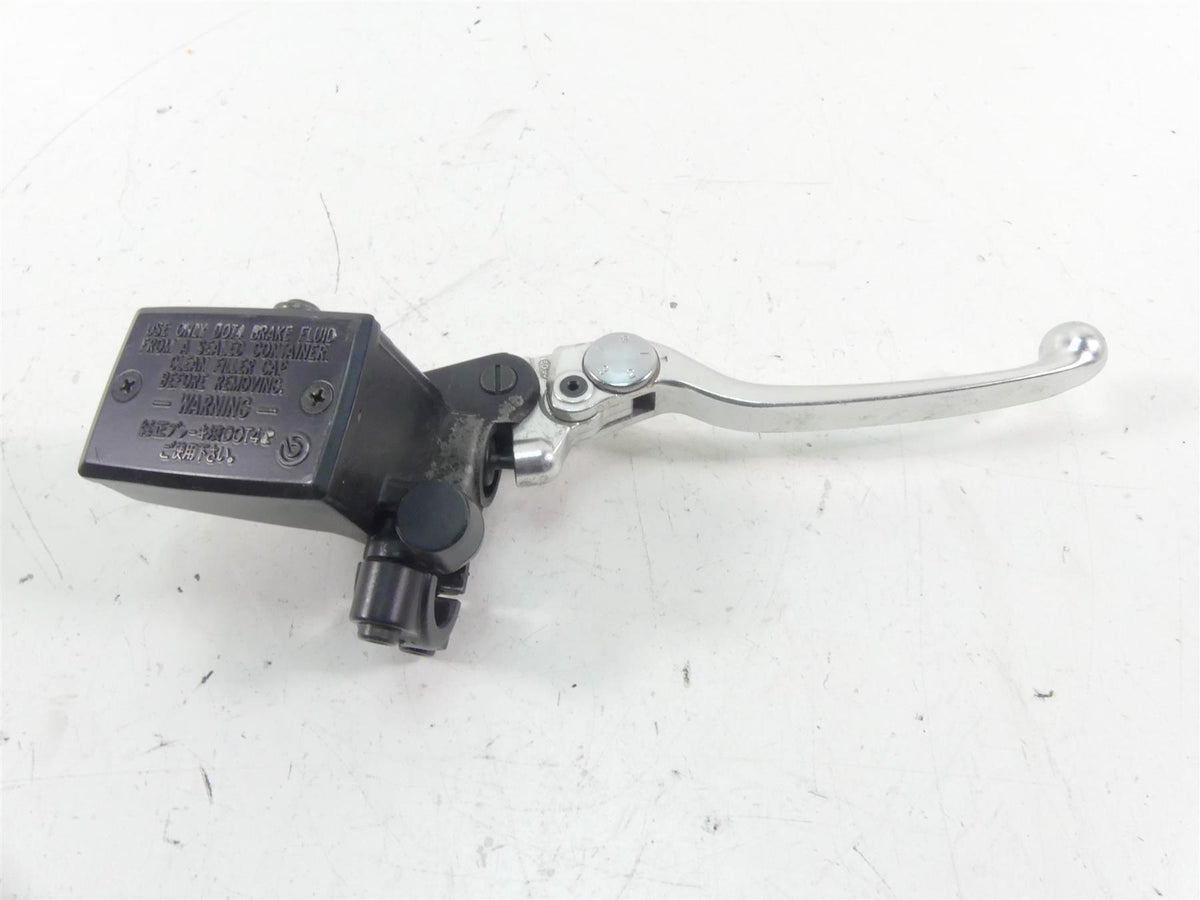 2008 Yamaha FZ1 Fazer Front Brake Master Cylinder 3C3-W2587-00-00 {{ shop.shopifyCountryName }} - Mototech271