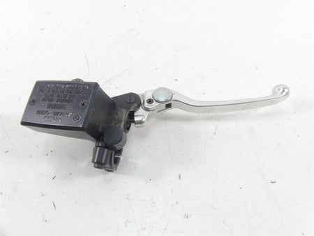 2008 Yamaha FZ1 Fazer Front Brake Master Cylinder 3C3-W2587-00-00 {{ shop.shopifyCountryName }} - Mototech271