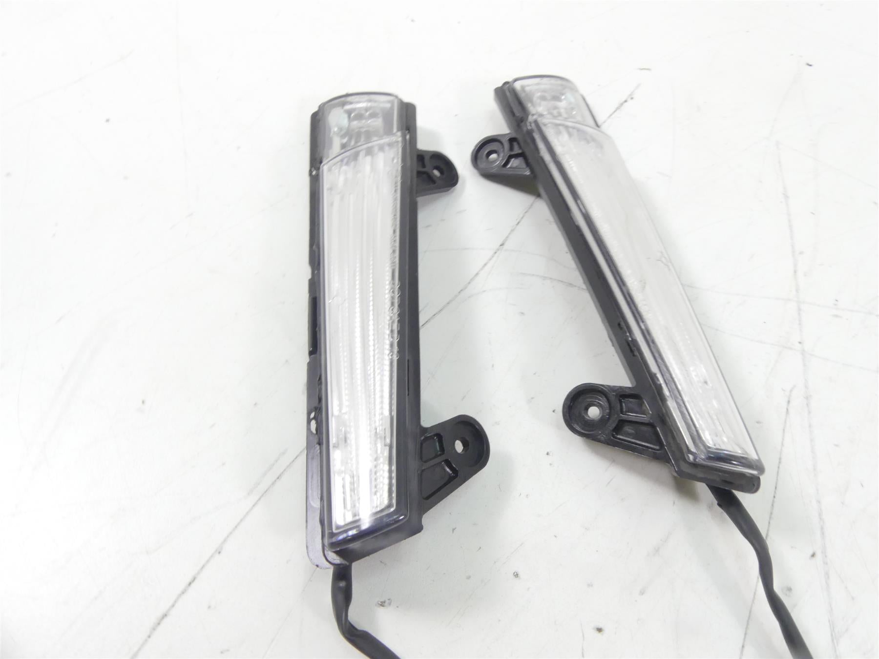 2015 Ducati Diavel Carbon Red Front Blinker Turn Signal Set 53010301B 53010311B {{ shop.shopifyCountryName }} - Mototech271