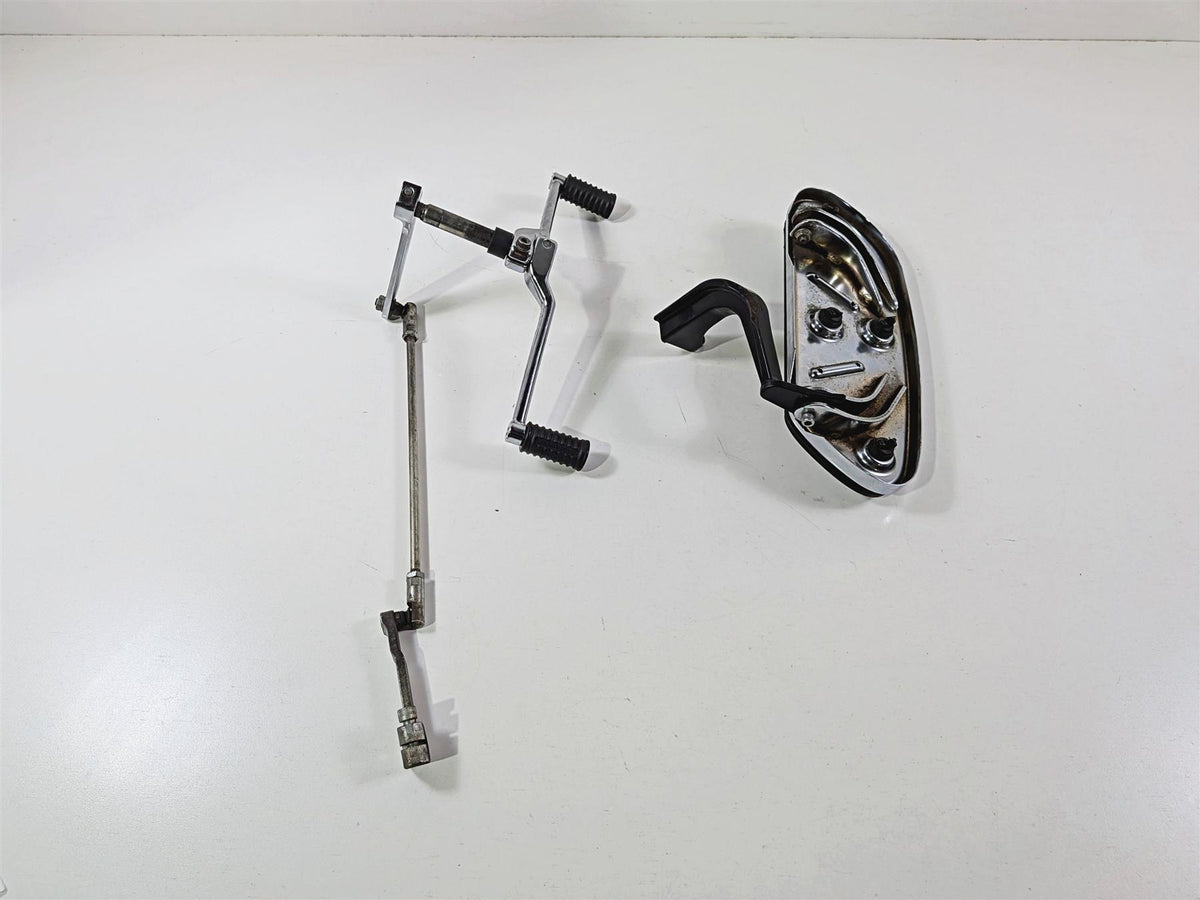 2016 Harley Touring FLHX Street Glide Left Floor Board & Shifter -Read 50622-09A {{ shop.shopifyCountryName }} - Mototech271
