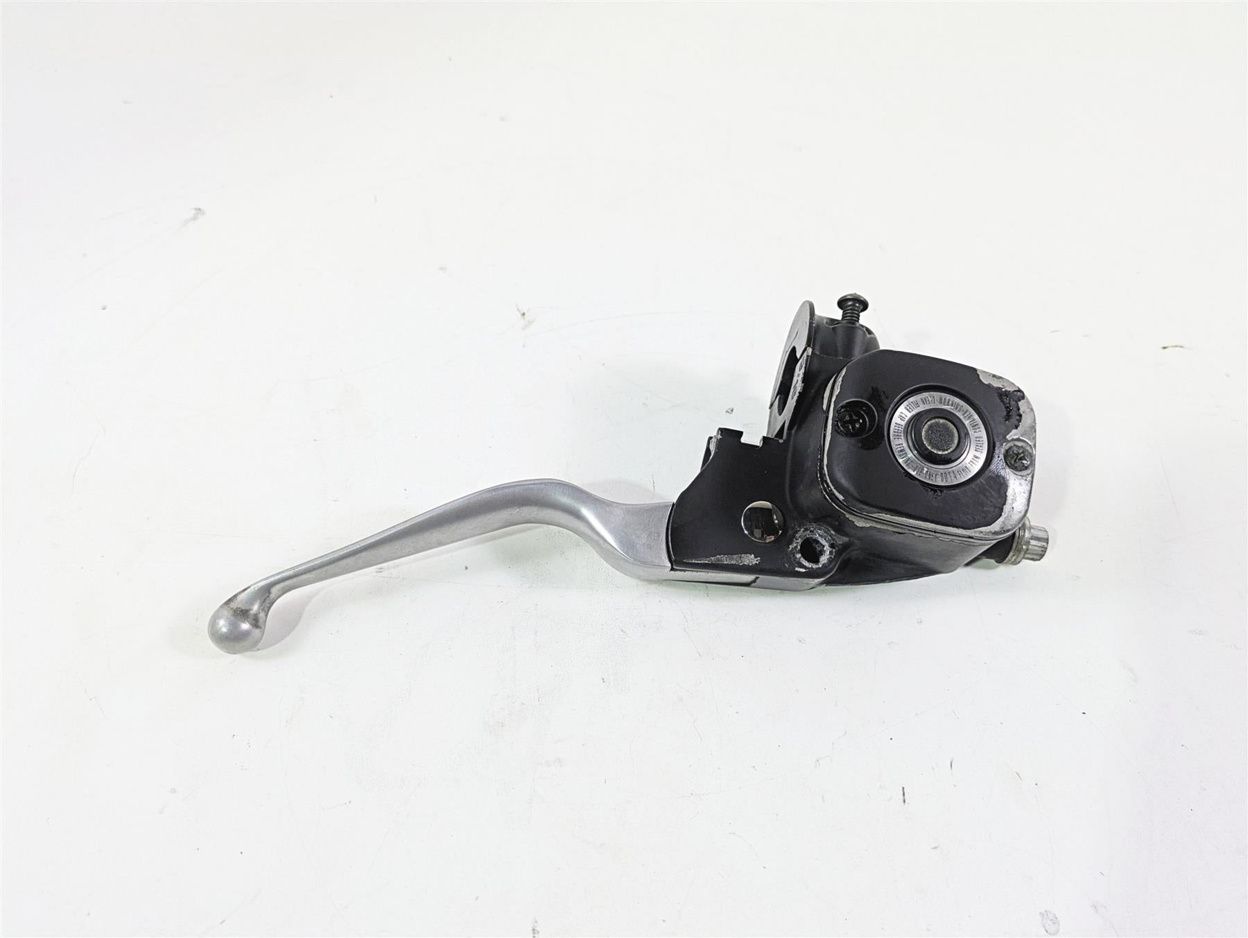 2010 Harley Dyna FXDB Street Bob Front Brake Master Cylinder 9/16" 45019-08B {{ shop.shopifyCountryName }} - Mototech271