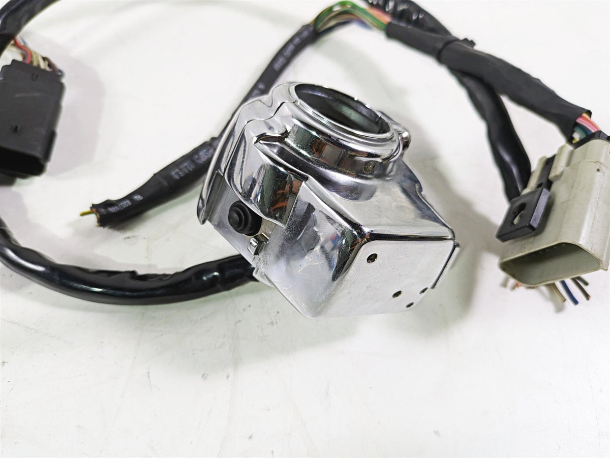 2010 Harley Touring FLHX Street Glide Left Right Chrome Control Switch 71682-06A {{ shop.shopifyCountryName }} - Mototech271