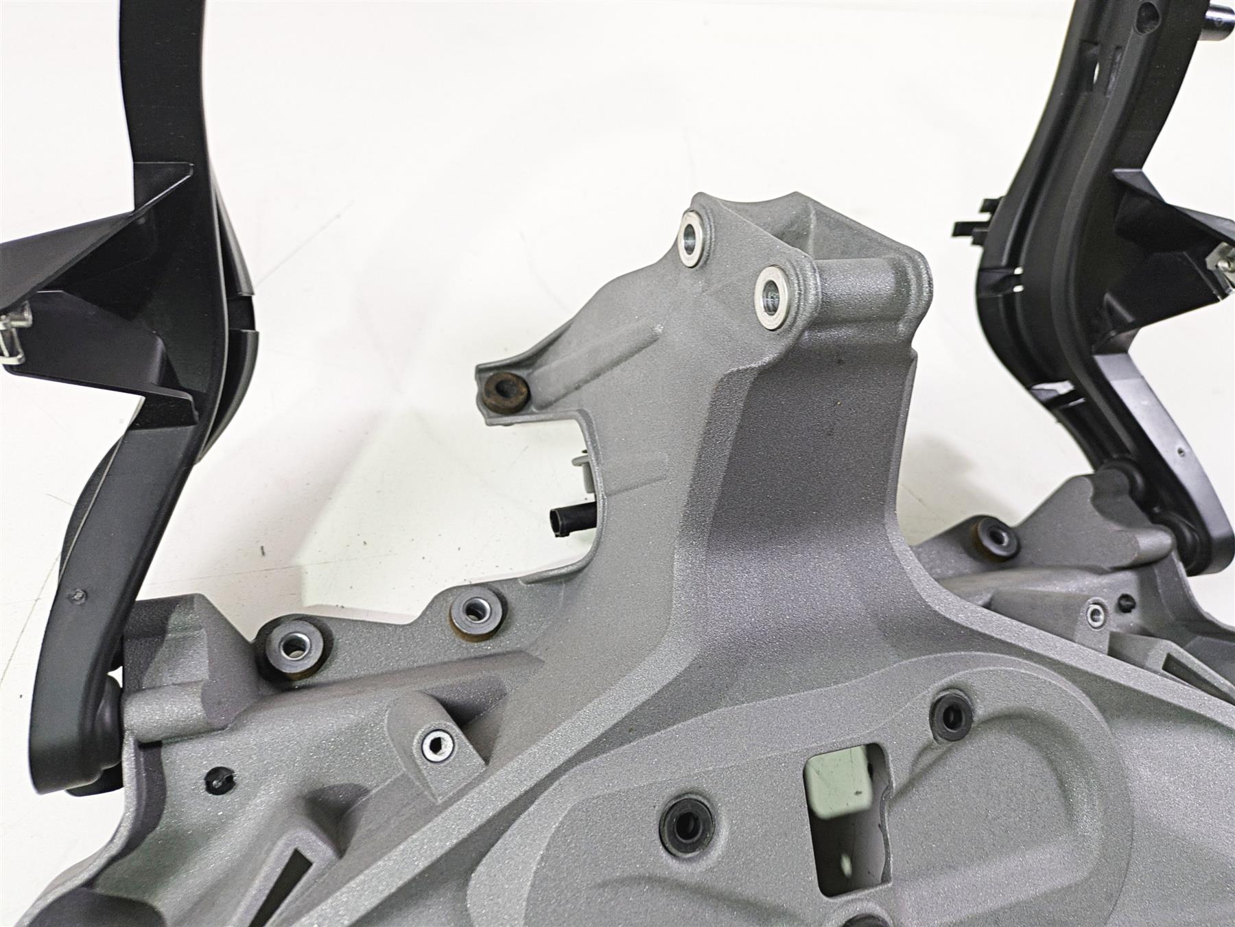 2016 BMW R1200RS K54 Front Stay Holder Carrier Mount 46638546875 {{ shop.shopifyCountryName }} - Mototech271