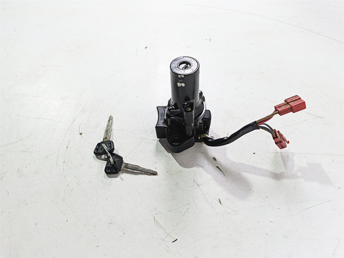 2004 Yamaha XVZ1300 Royal Star Ignition Switch Steering Lock Set 4XY-82501-01-00 {{ shop.shopifyCountryName }} - Mototech271