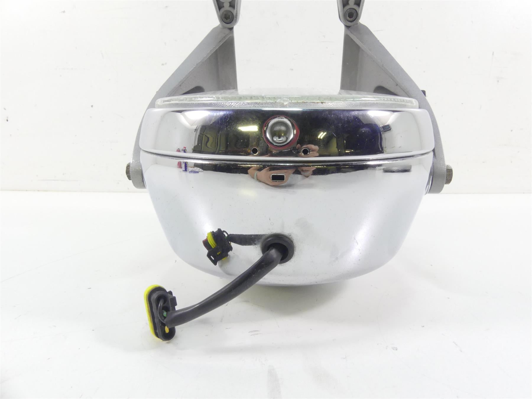 2001 Moto Guzzi California Sp 1100 Headlight Head Light & Mounts GU29740530 {{ shop.shopifyCountryName }} - Mototech271