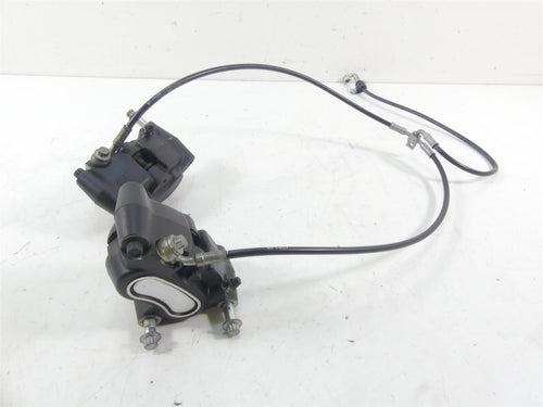 2009 Harley FXDF Dyna Fat Bob Front Brake Caliper & Line Set 44046-08 44487-08 | Mototech271