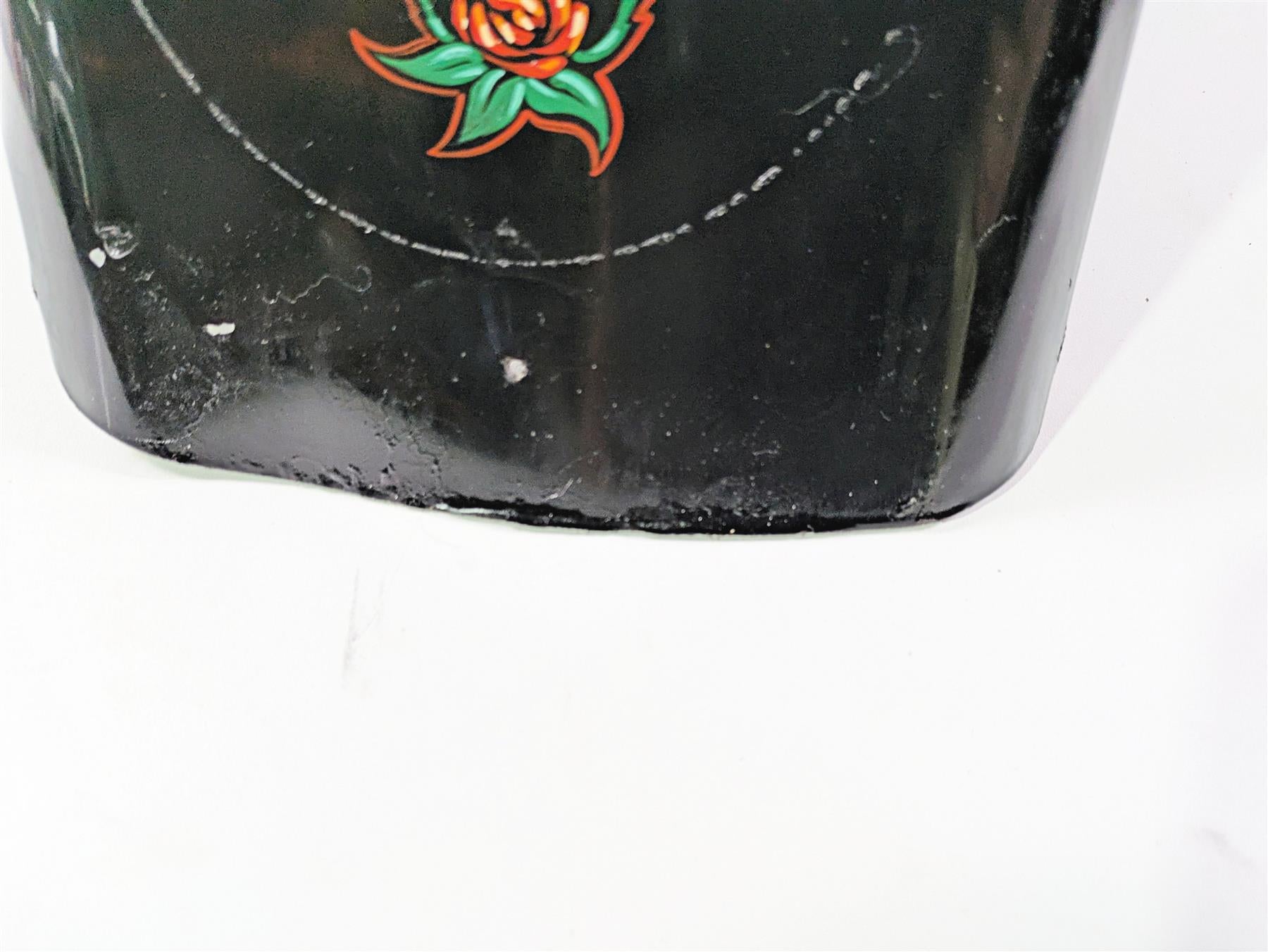 2002 Indian Spirit Deluxe Rear Fender Black Silver - Bent 89-301 {{ shop.shopifyCountryName }} - Mototech271