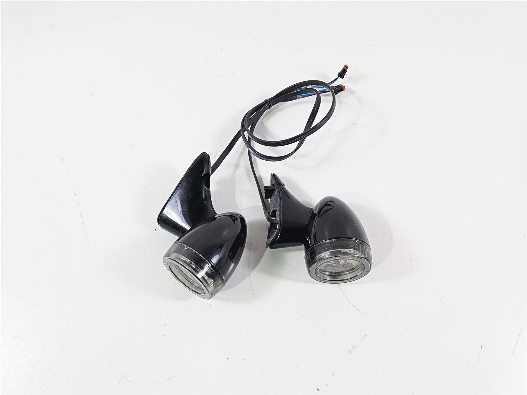 2020 Harley Touring FLTRK Road Glide Front Led Turn Signal Set - Read 67800906 {{ shop.shopifyCountryName }} - Mototech271