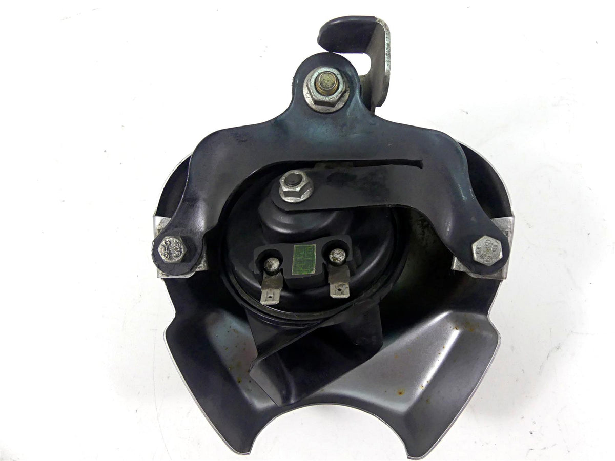 2013 Harley VRSCF Muscle Vrod Horn + Cover 69060-90H 69053-09 {{ shop.shopifyCountryName }} - Mototech271