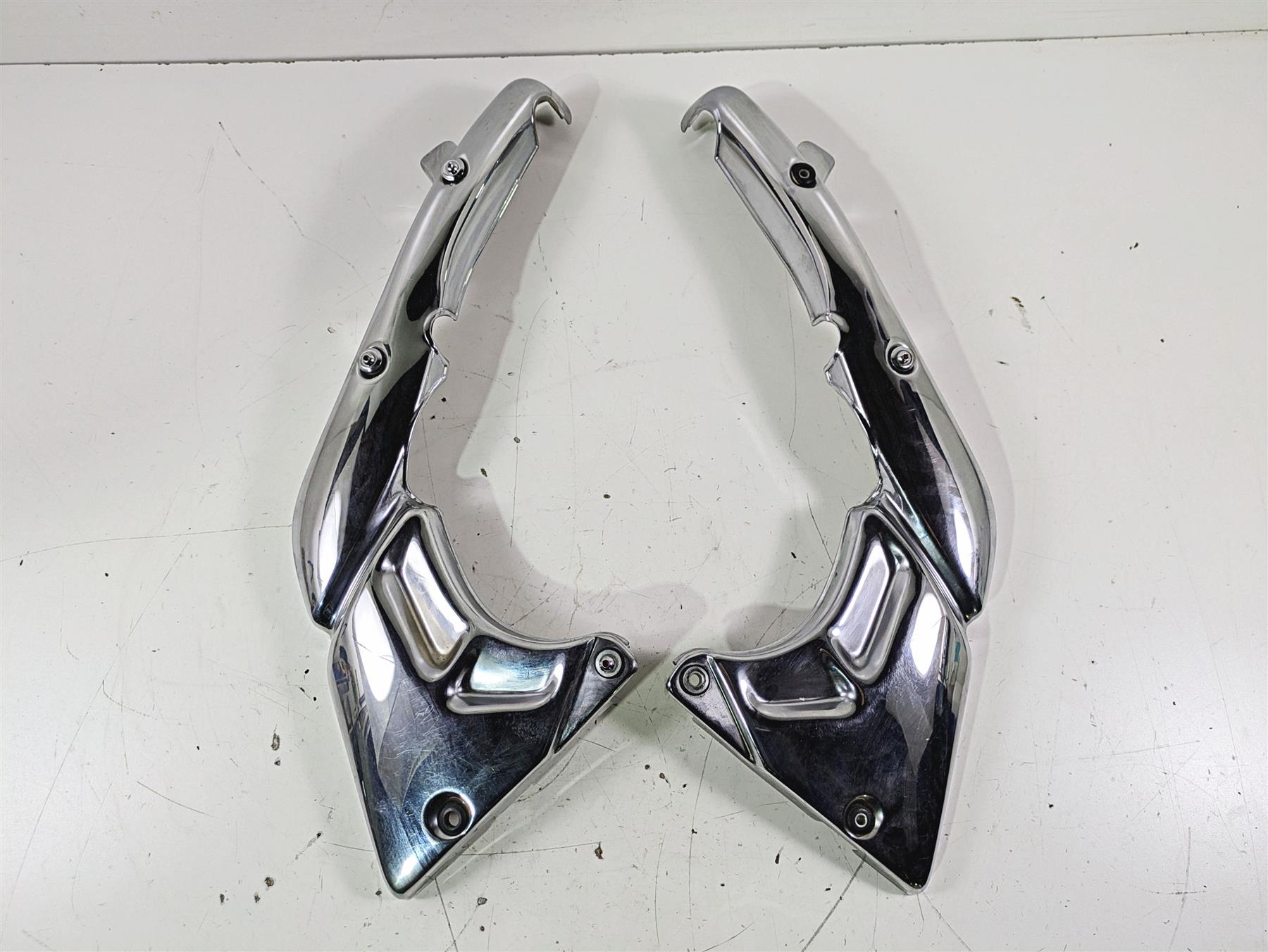 1998 Moto Guzzi California 1100 EV Rear Side Chrome Cover Fairing Set GU03467300 {{ shop.shopifyCountryName }} - Mototech271