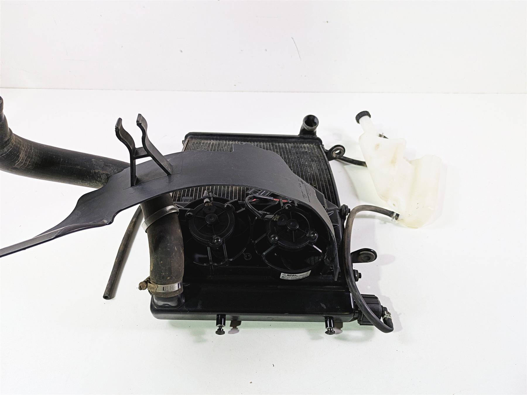 2020 KTM 1290 Super Adventure R Radiator Fan Reservoir Hose Set 60335010200 {{ shop.shopifyCountryName }} - Mototech271