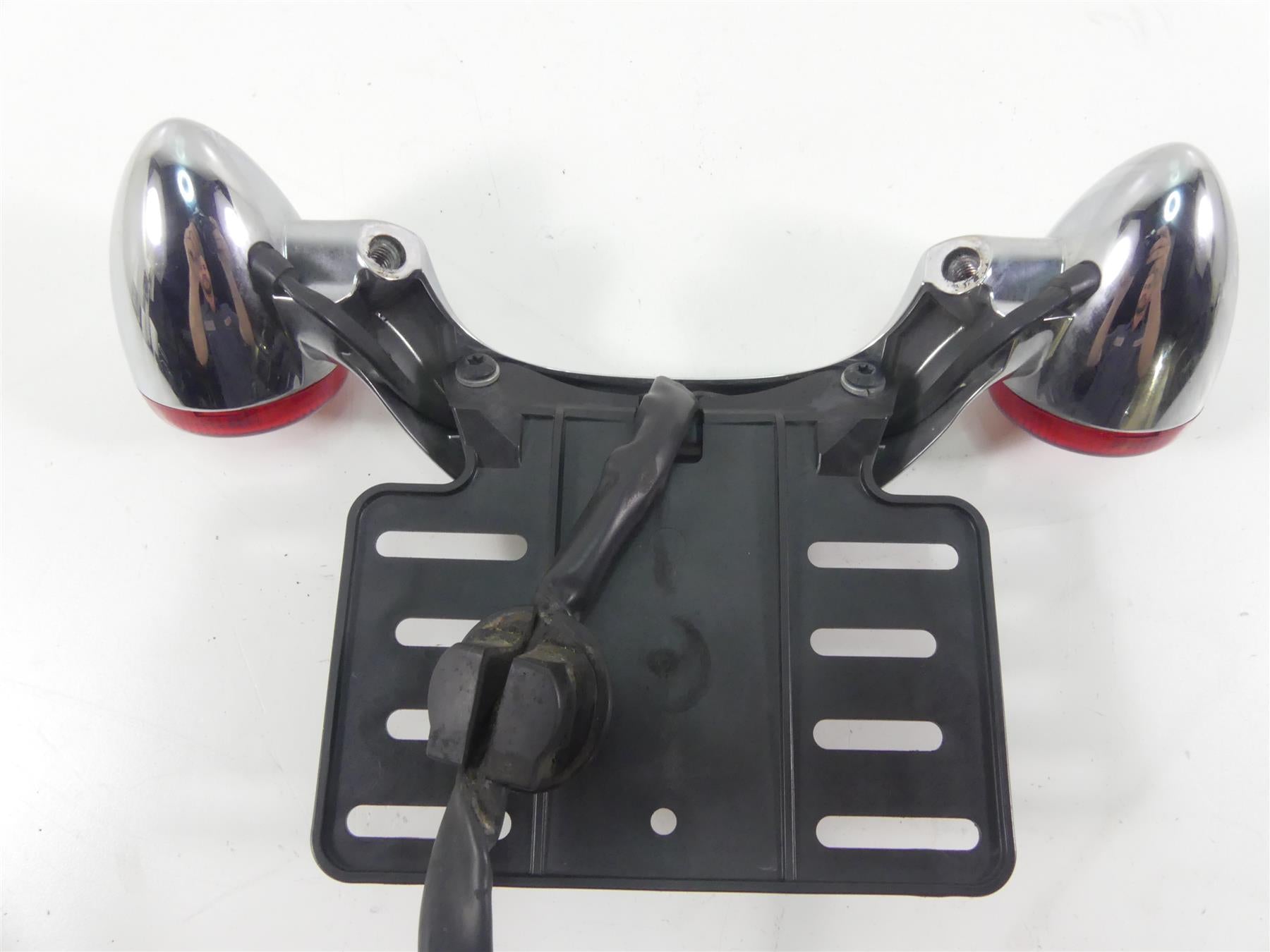2013 Harley Touring FLTRX Road Glide Rear Turn Signal Blinker Bar 73314-10 {{ shop.shopifyCountryName }} - Mototech271