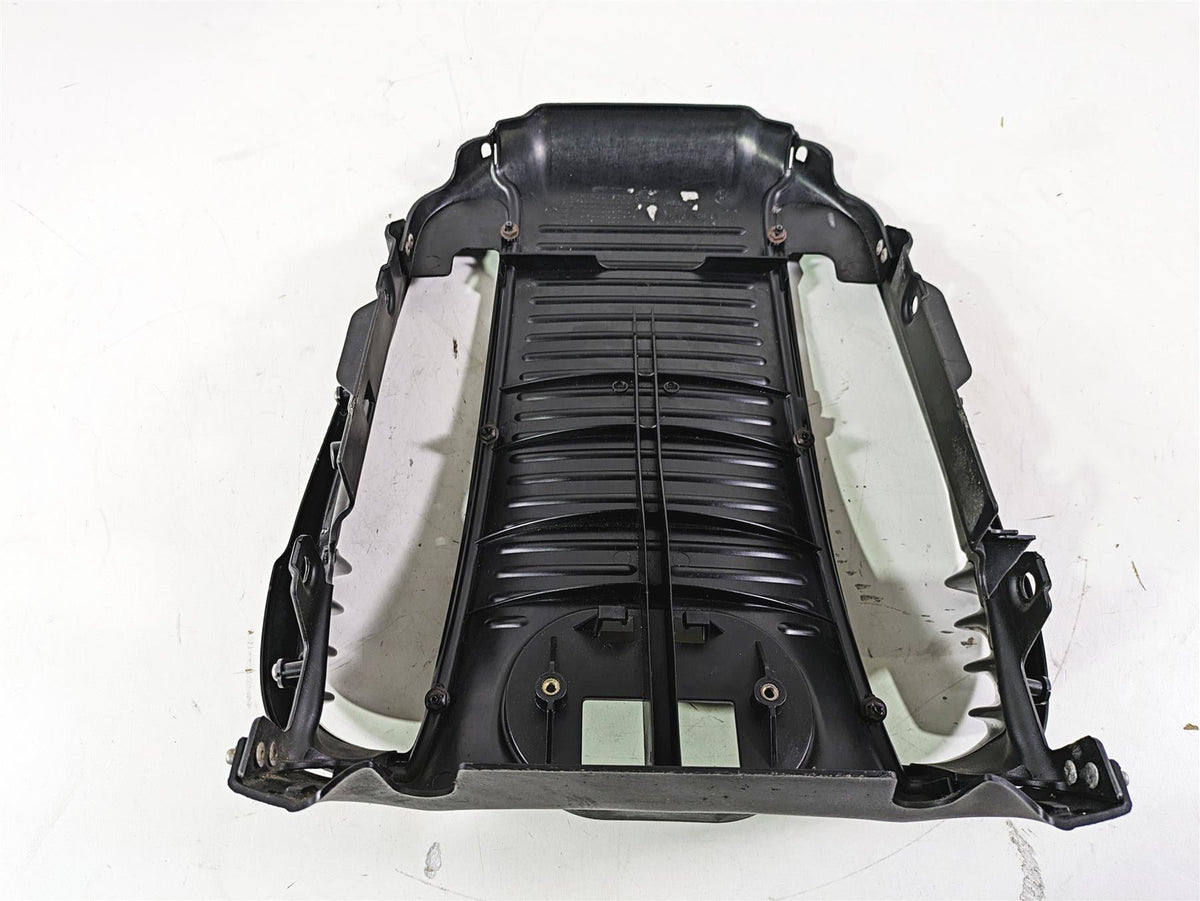 2013 Harley VRSCDX Night Rod Sp Radiator Center Cover Fairing 26813-08A 26788-08 {{ shop.shopifyCountryName }} - Mototech271