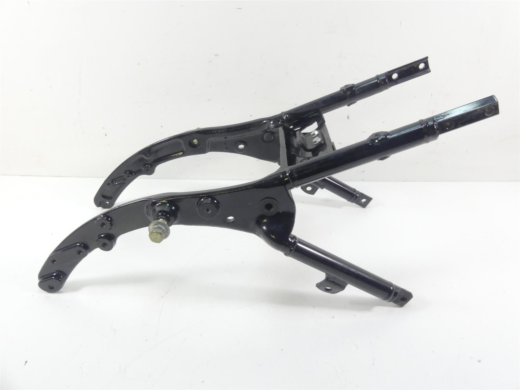 2009 Harley FLHTCU SE4 CVO E-Glide Straight Subframe Sub Frame 48079-09BHP {{ shop.shopifyCountryName }} - Mototech271