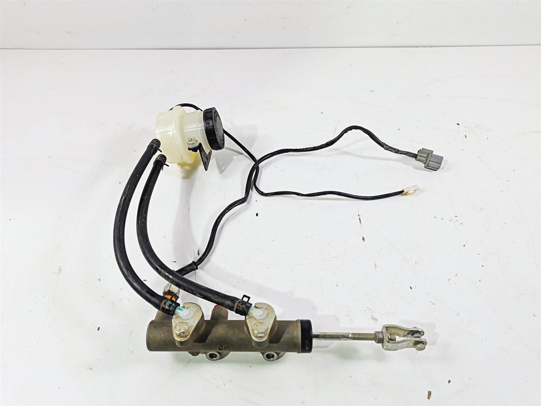 2022 CFMoto Zforce 950 Sport Main Brake Master Cylinder 5BWB-081100