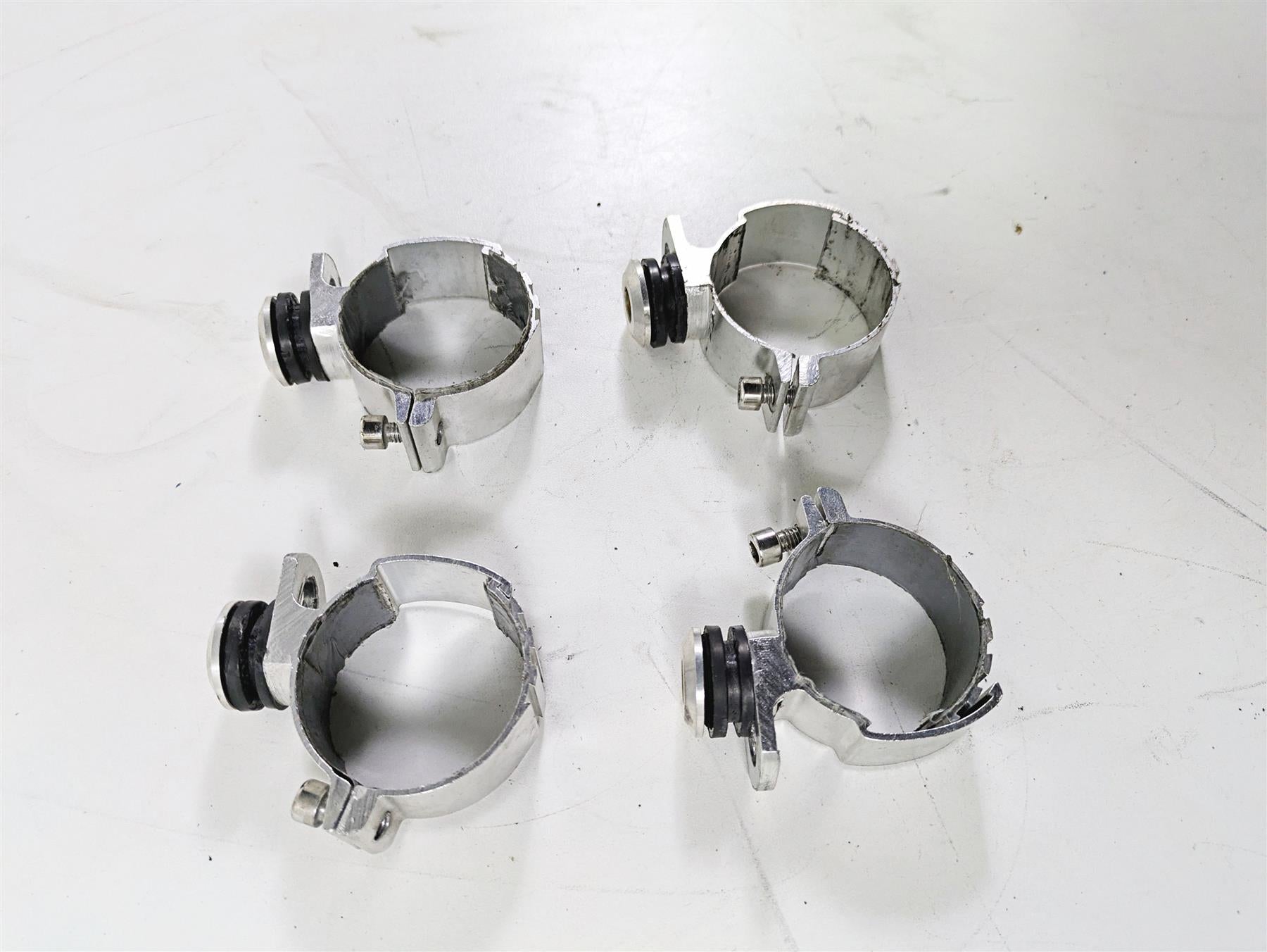 2017 Harley Dyna FXDB Street Bob Windshield Wind Shield Screen Clamps Mount Set {{ shop.shopifyCountryName }} - Mototech271
