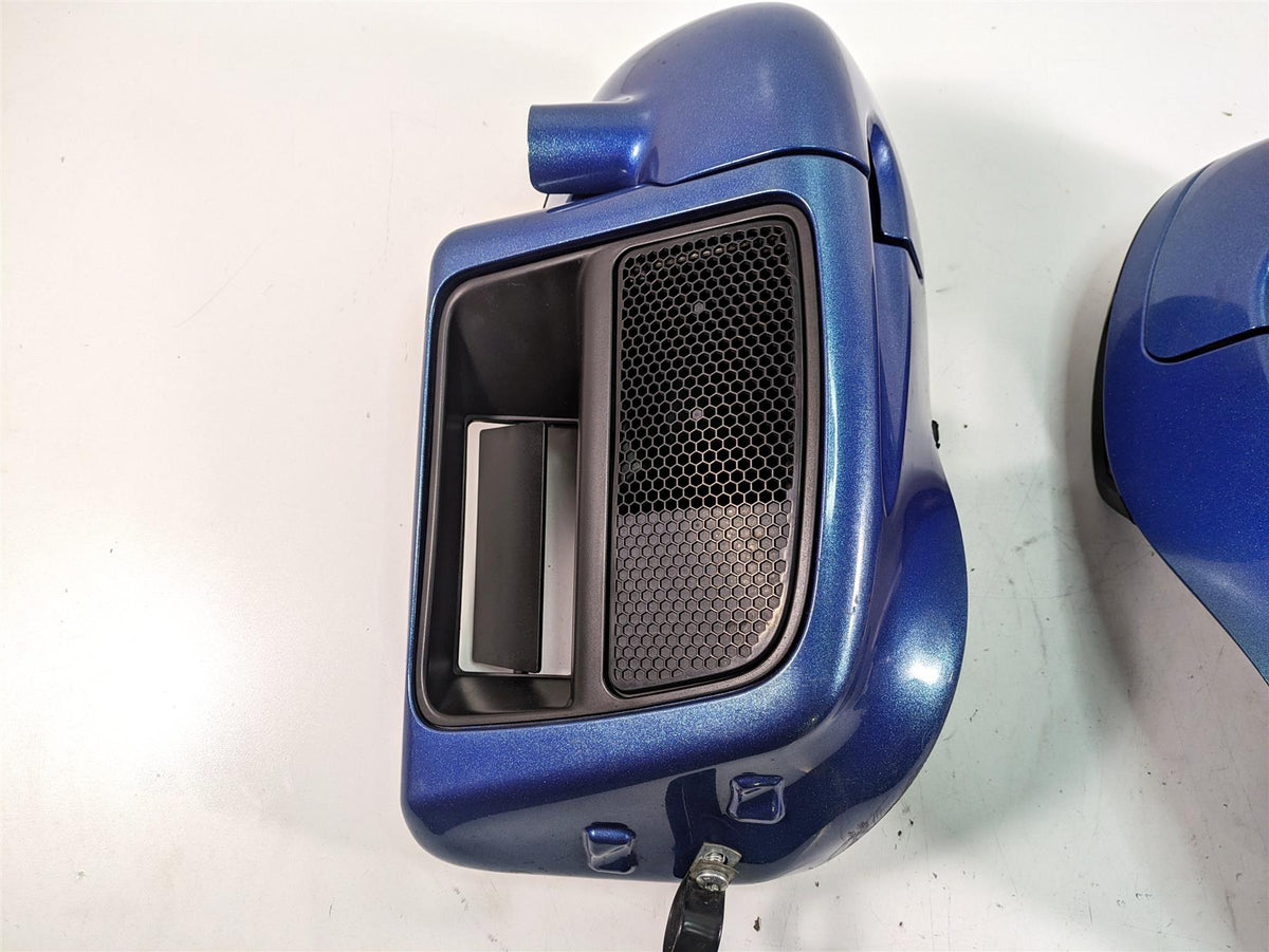 2014 Harley Touring FLHTK Electra Glide Lower Leg Fairing Cover Set 57100112 {{ shop.shopifyCountryName }} - Mototech271
