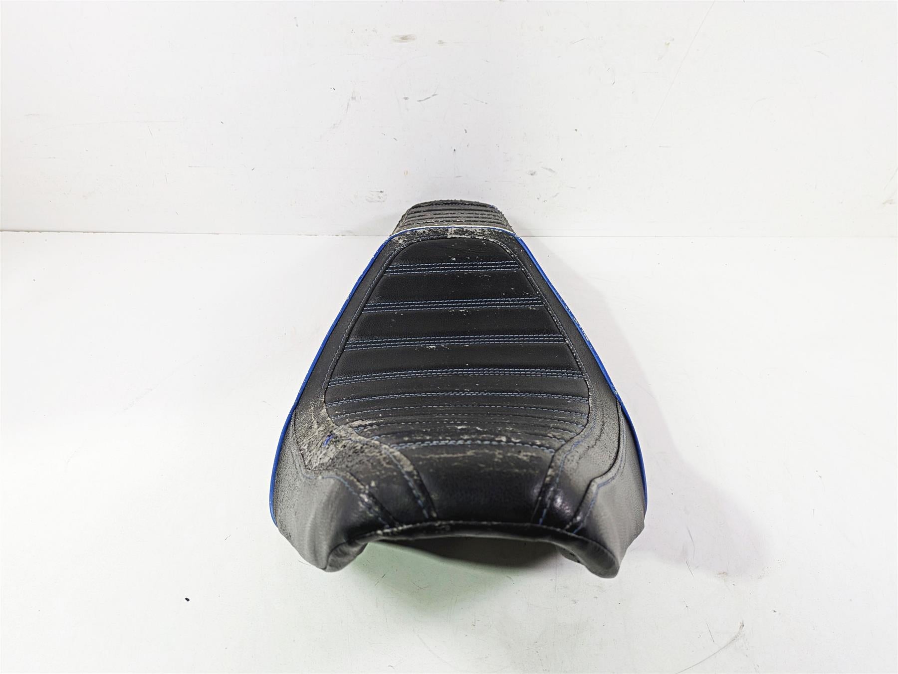 2021 Harley Softail FXST Standard C.C.Rider 2 Up Seat Saddle - Torn S07-03-BU {{ shop.shopifyCountryName }} - Mototech271