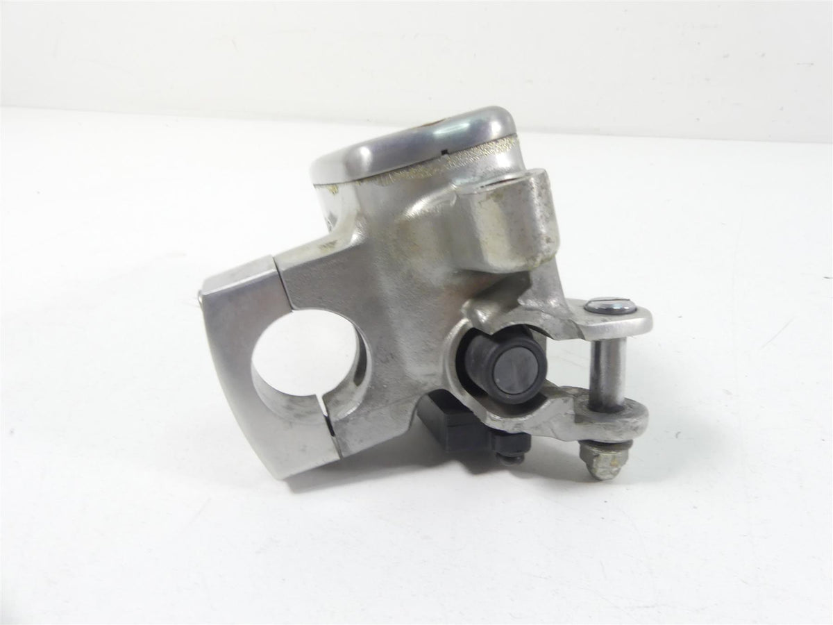 2008 Honda V-Twin VTX1800 N3 Front Brake Master Cylinder 45510-MZ0-A41 {{ shop.shopifyCountryName }} - Mototech271