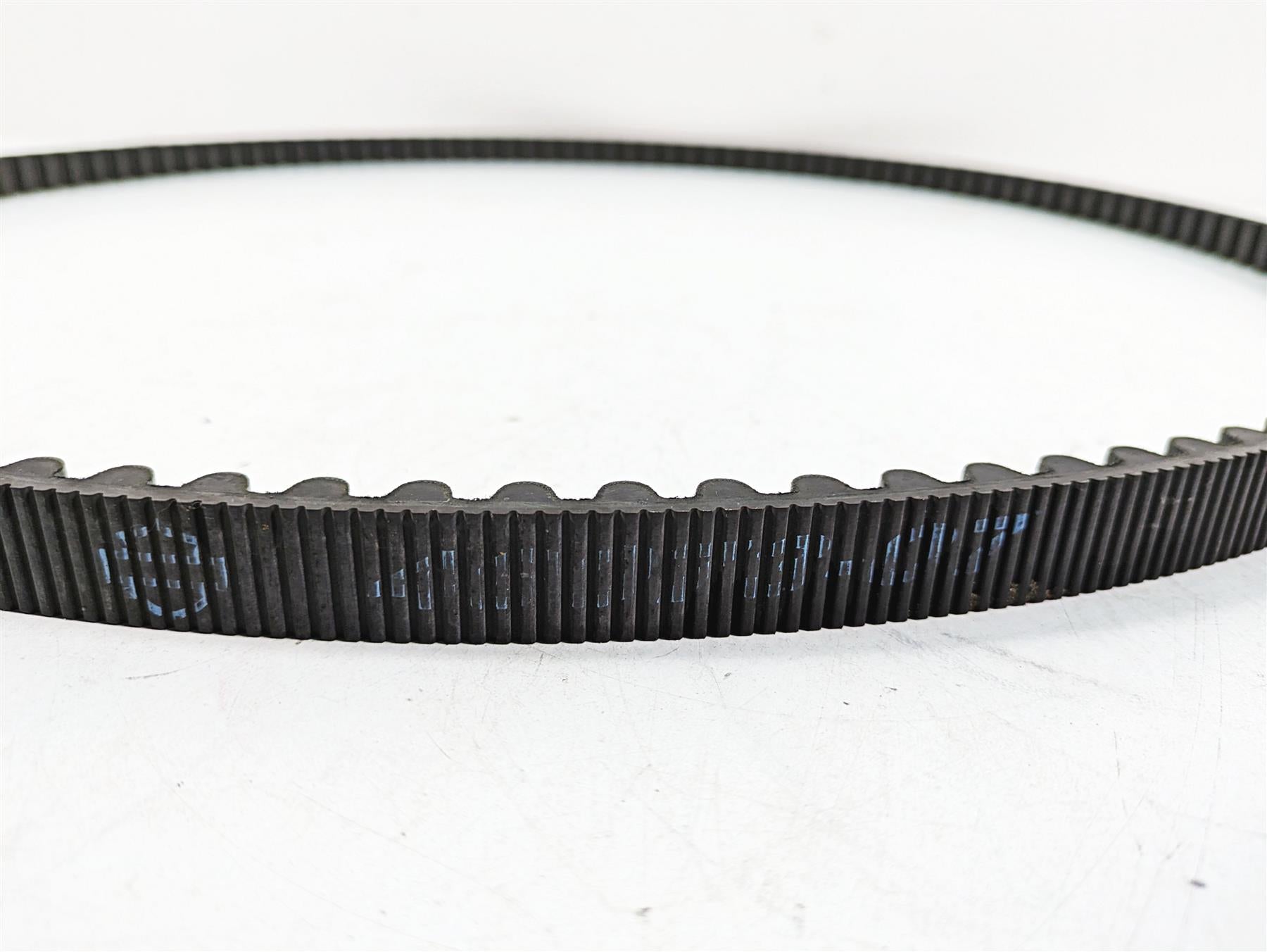 2009 Harley Softail FLSTSB Cross Bones Rear Drive Belt 133T 20mm 7/8 40073-07 {{ shop.shopifyCountryName }} - Mototech271