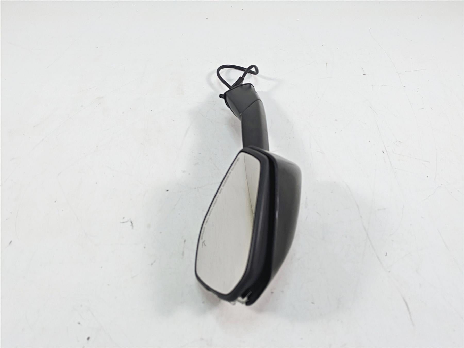 2021 Aprilia RS660 Right Rear View Mirror Blinker Set - Read 2B005798 {{ shop.shopifyCountryName }} - Mototech271