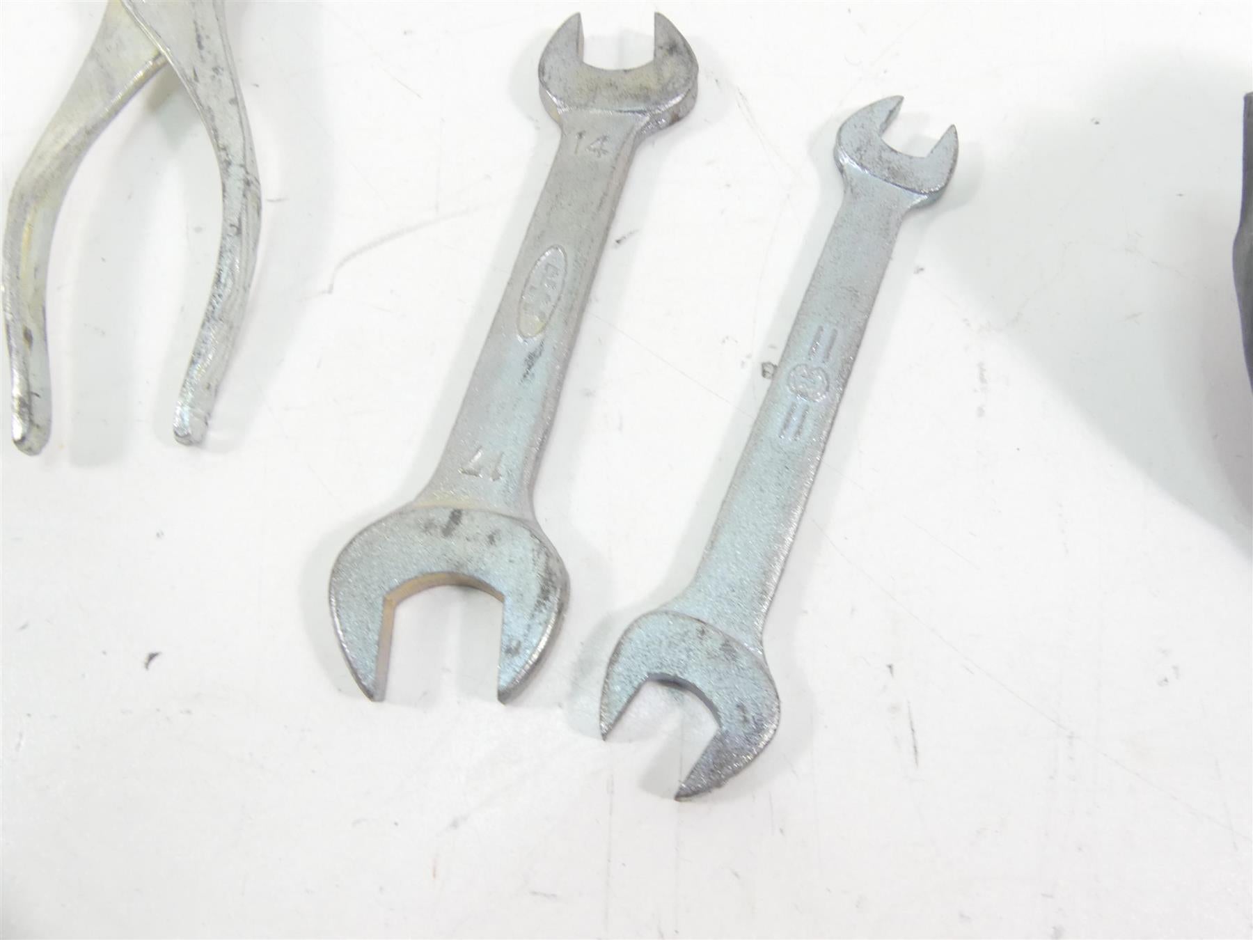 1977 Honda CB750 A Four Hondamatic Tool Kit Box Bag {{ shop.shopifyCountryName }} - Mototech271