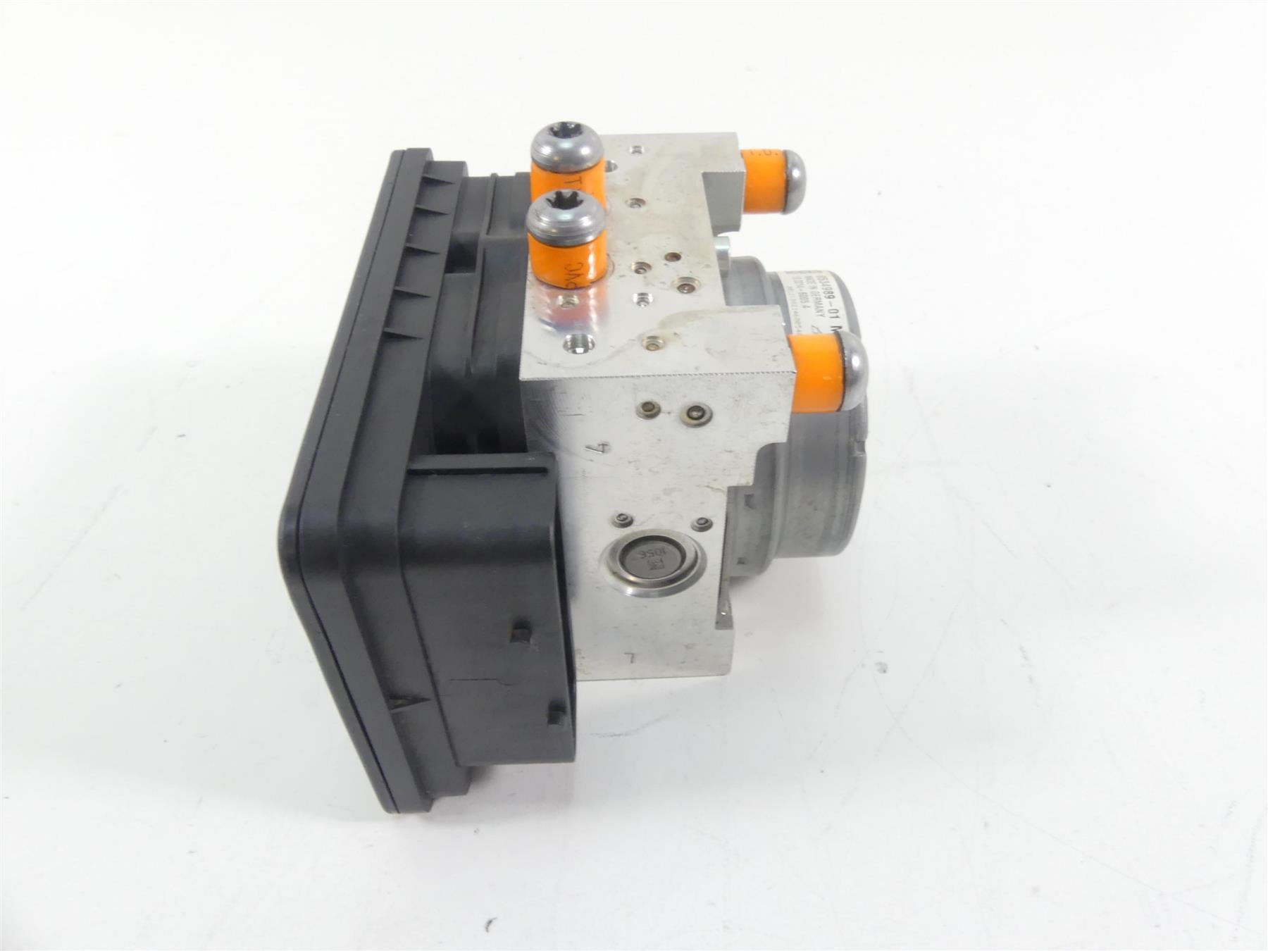 2013 BMW R1200GS GSW K50 Abs Brake Pump Unit Module 34518561705 {{ shop.shopifyCountryName }} - Mototech271
