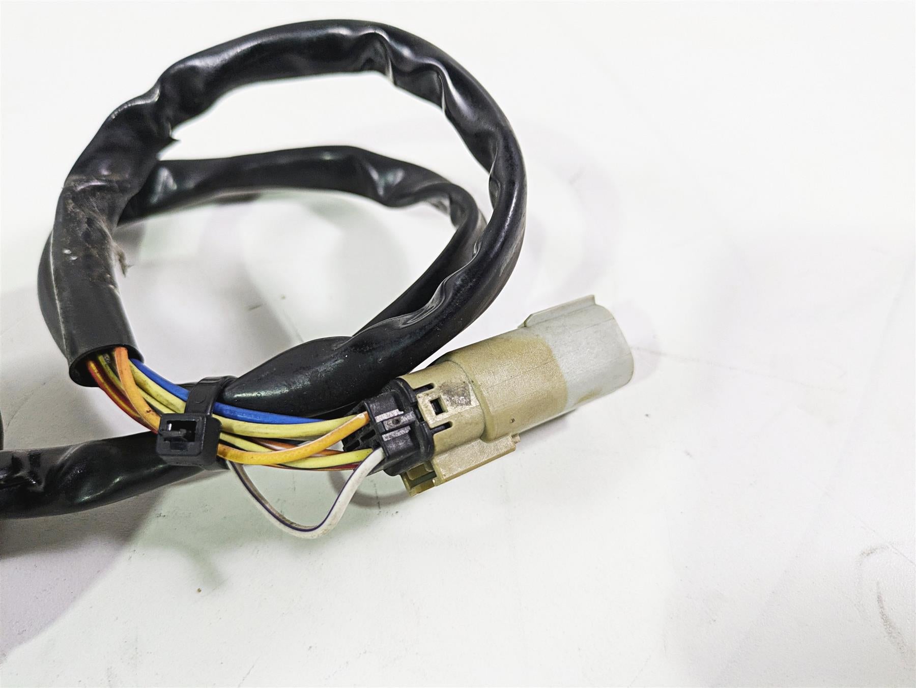 2016 Harley VRSCDX Night Rod Left Hand Control Switch 71682-06A 71685-06A {{ shop.shopifyCountryName }} - Mototech271