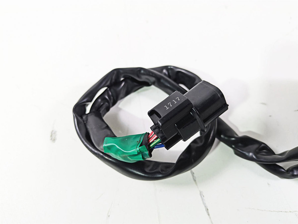 2022 Kawasaki ZR900RS Cafe Right Hand Start Stop Control Switch 46091-0508 {{ shop.shopifyCountryName }} - Mototech271