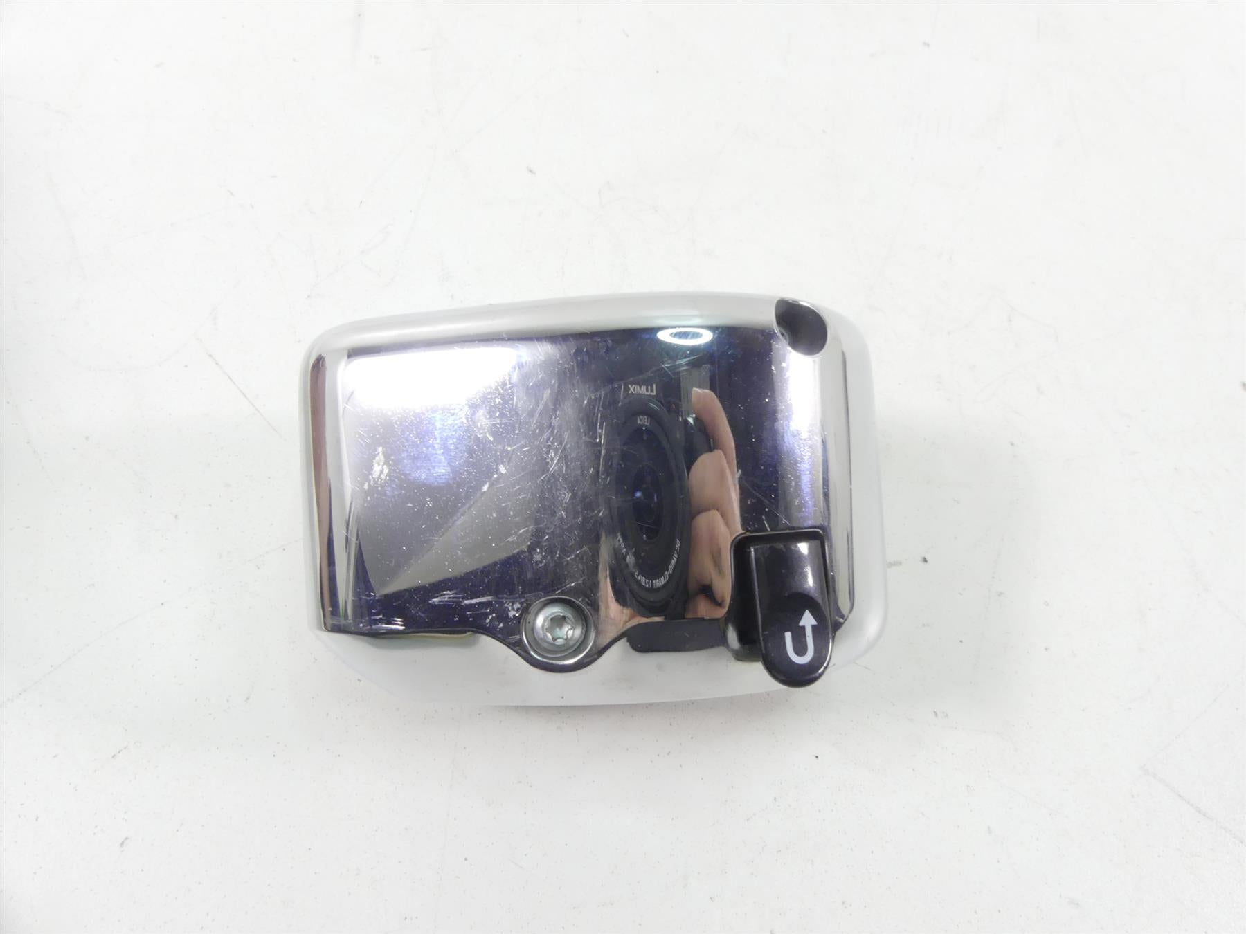 2020 Indian Roadmaster Left Hand Chrome Light Horn Control Switch 2415171 {{ shop.shopifyCountryName }} - Mototech271