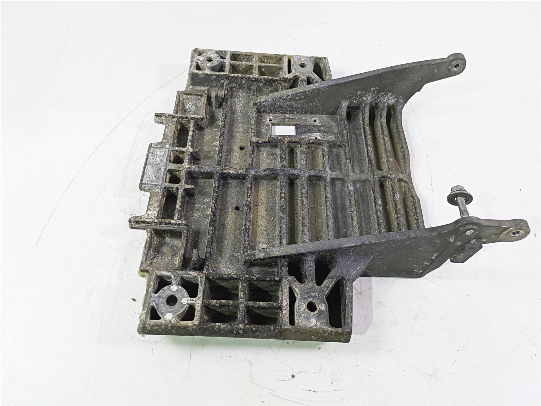 2004 Honda Aquatrax R-12X Riding Skid Plate 47521-HW3-670 47511-HW3-670 {{ shop.shopifyCountryName }} - Mototech271