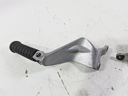 2004 Victory Kingpin Rear Passenger Pillion Footpeg Foot Peg Set 1014126 1014127 {{ shop.shopifyCountryName }} - Mototech271