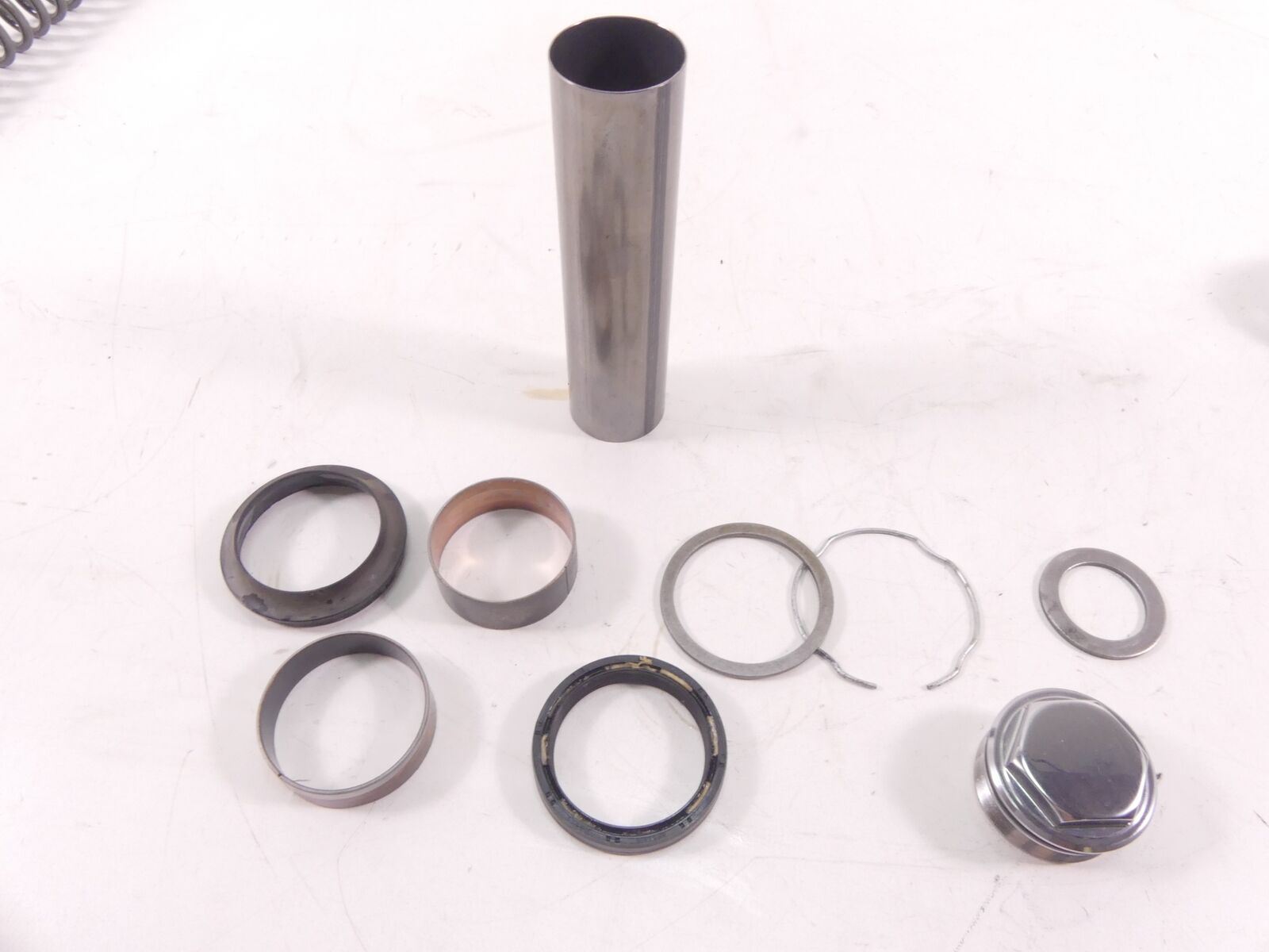 2019 Harley FXLR Softail Low Rider Left Fork Suspension Shock Internals 45400192 {{ shop.shopifyCountryName }} - Mototech271